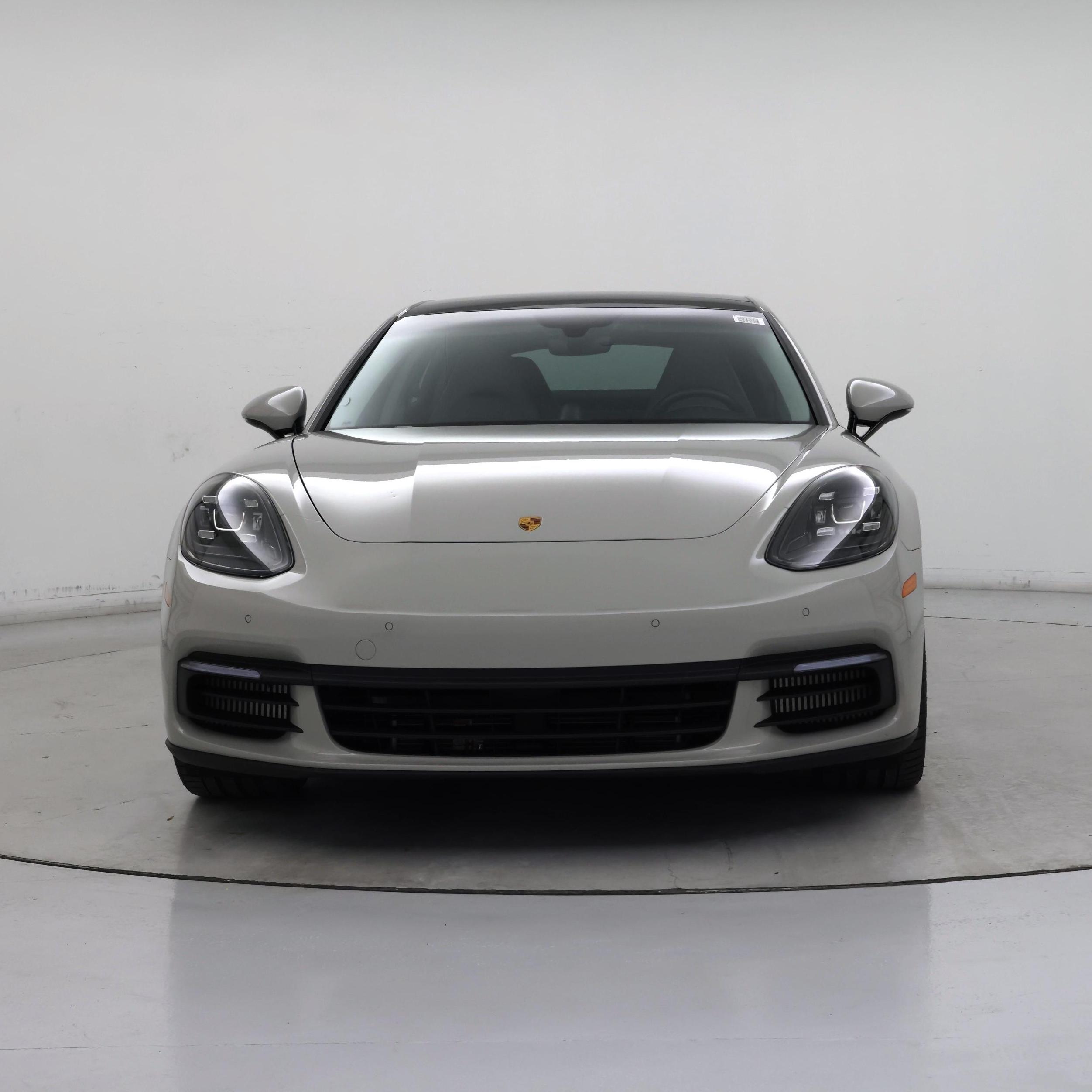 Thumbnail: 2018 Porsche Panamera - 5