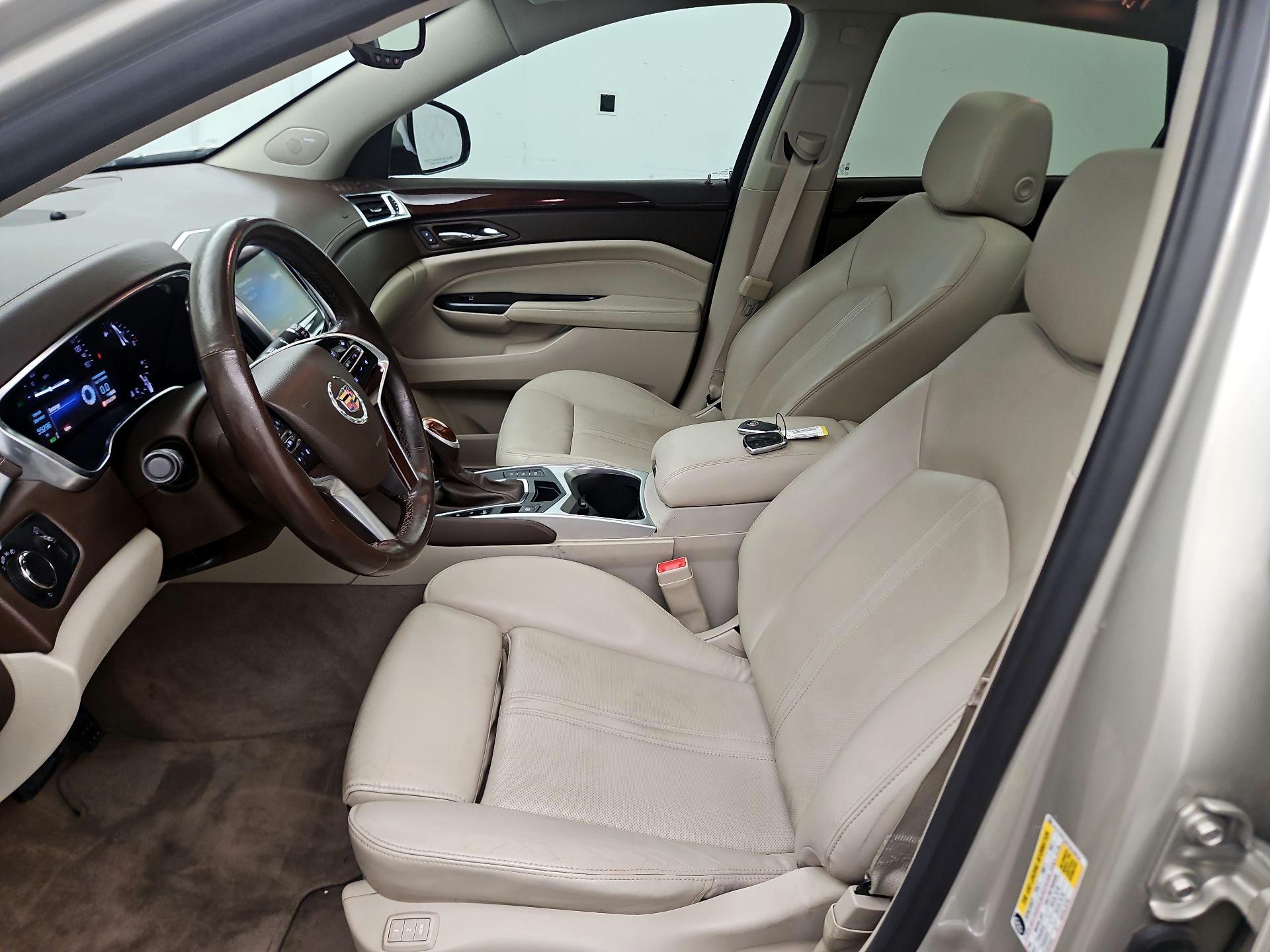 Thumbnail: 2015 Cadillac SRX - 9