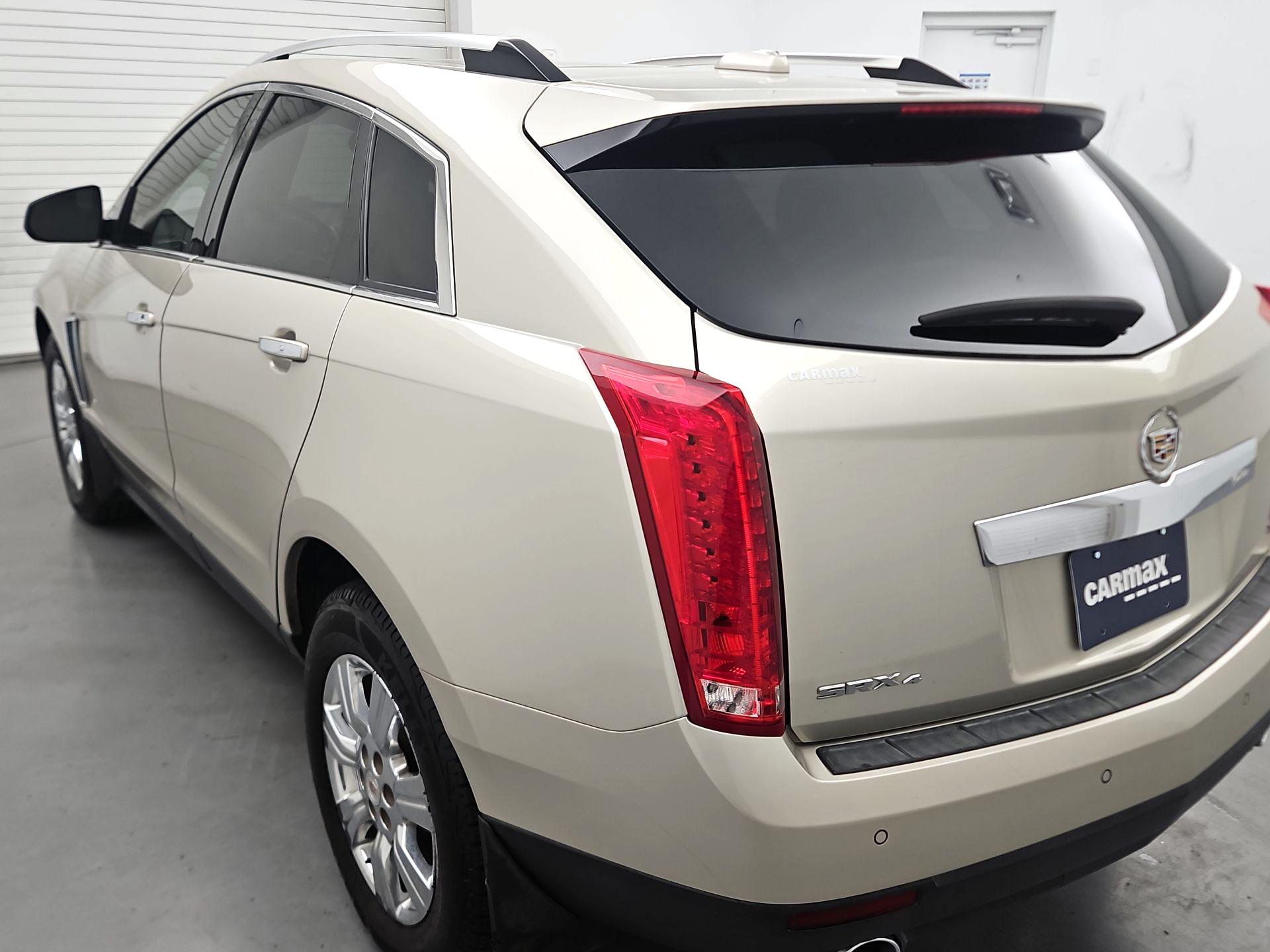 Thumbnail: 2015 Cadillac SRX - 7