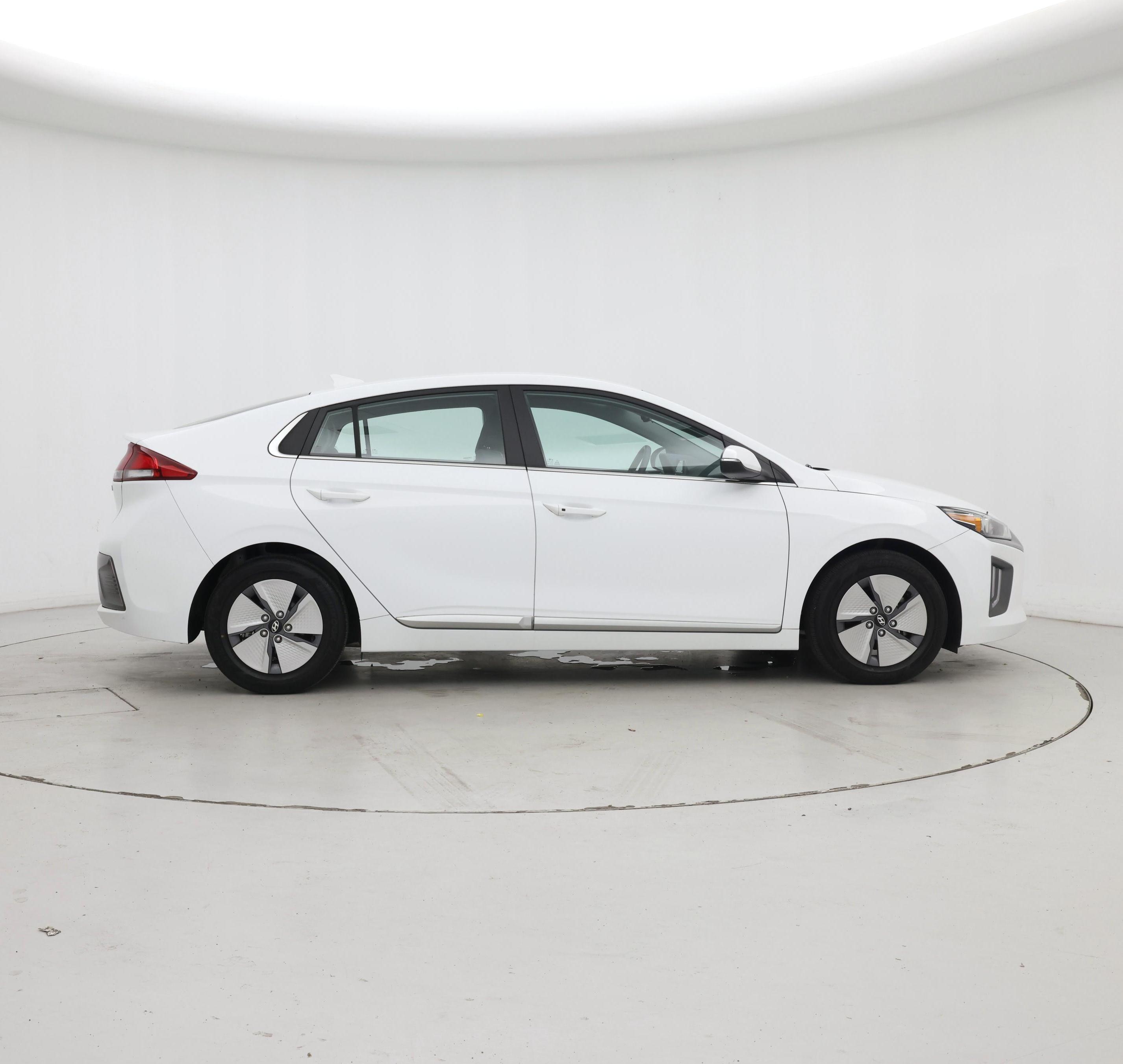 Thumbnail: 2021 Hyundai Ioniq - 7