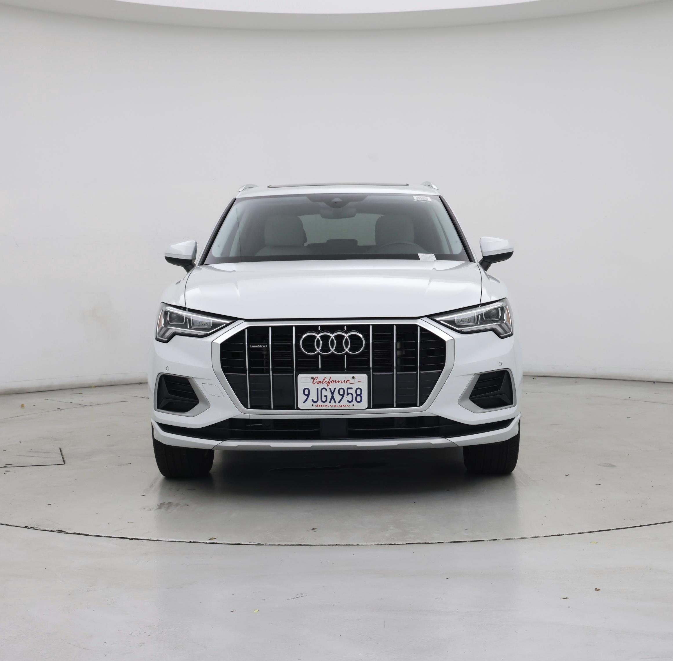 Thumbnail: 2023 Audi Q3 - 5