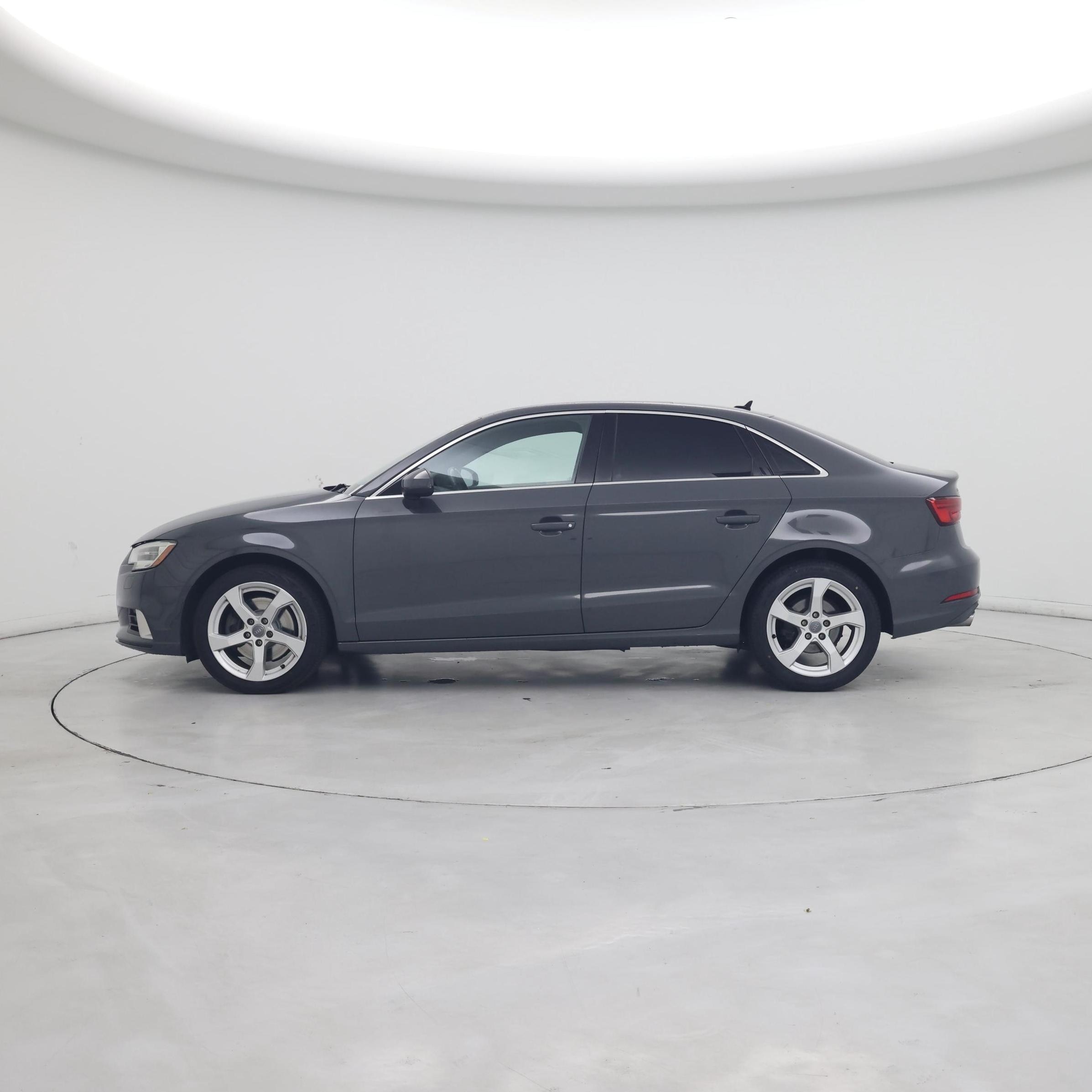 Thumbnail: 2019 Audi A3 - 3