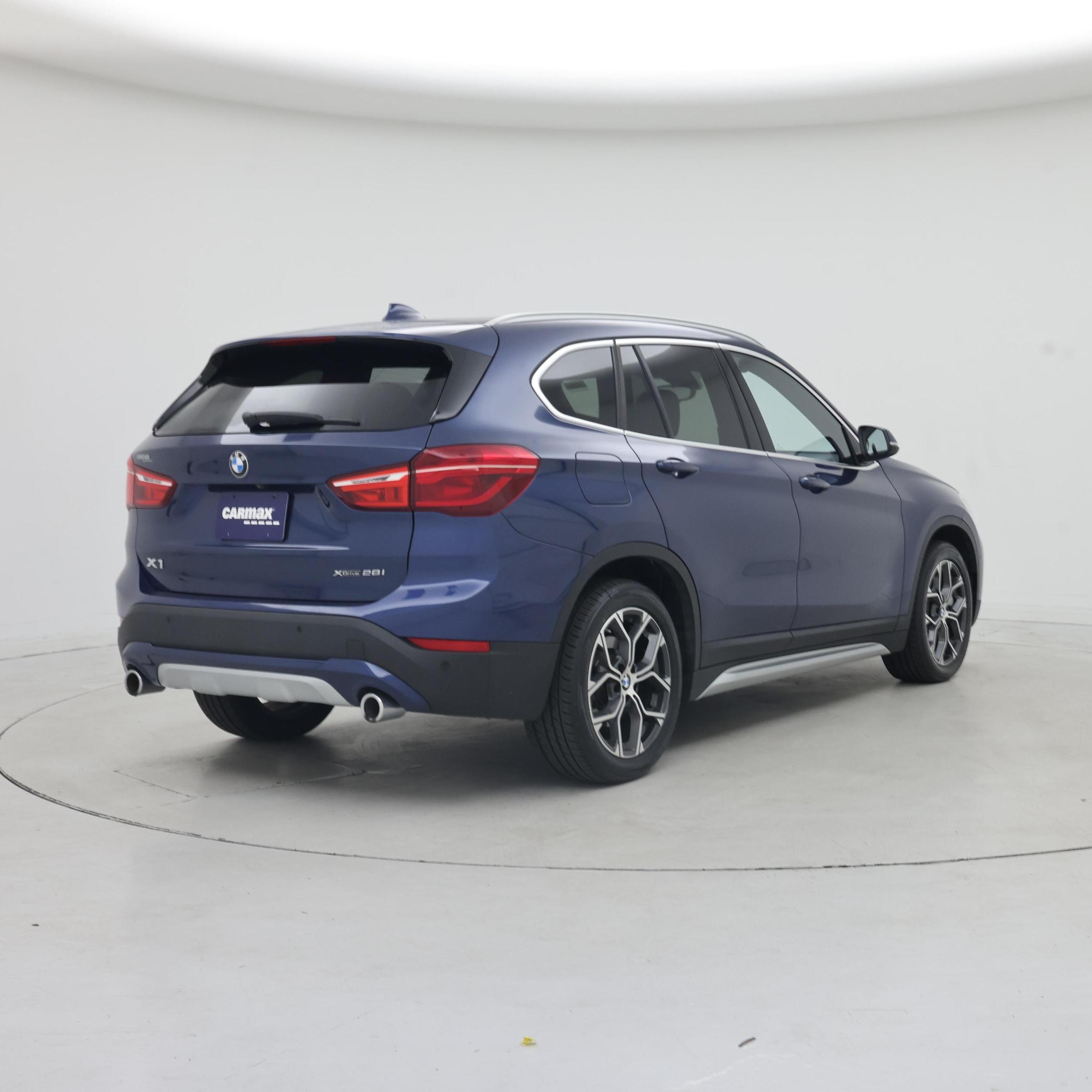 Thumbnail: 2021 BMW X1 - 8