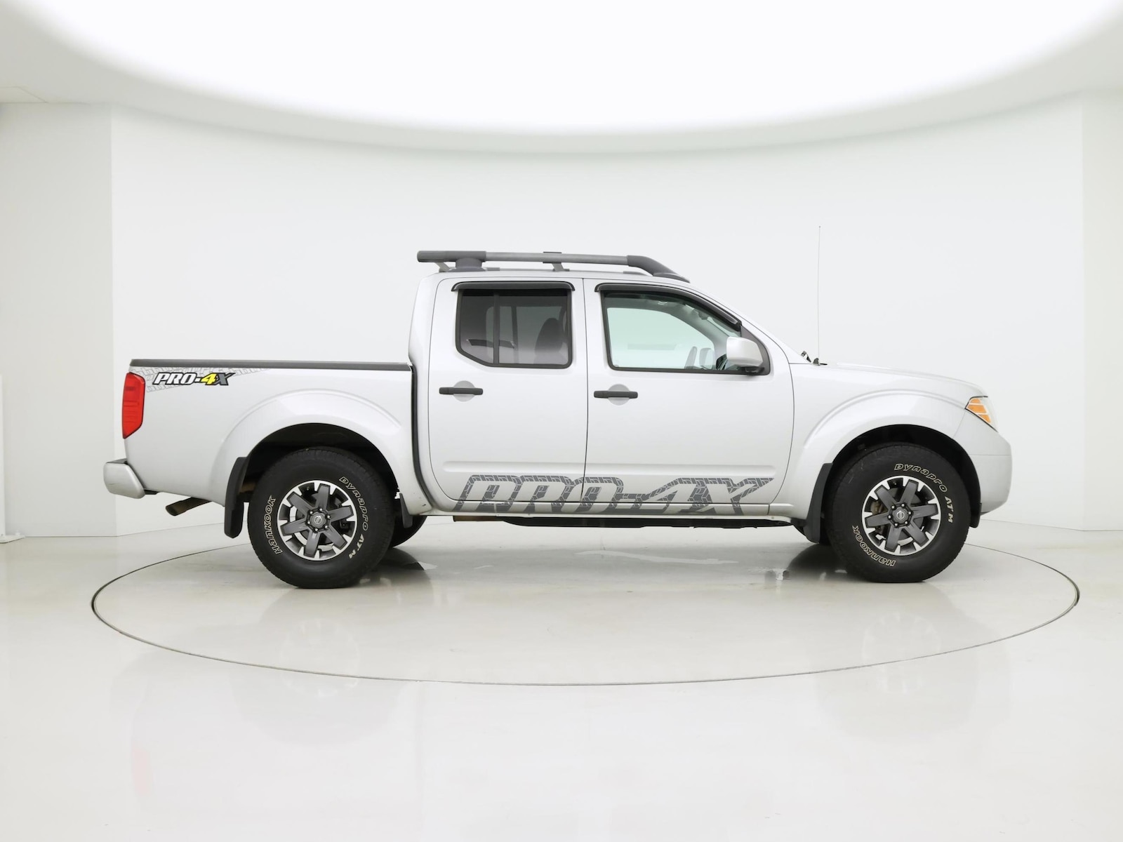 2019 Nissan Frontier PRO-4X - Photo 8