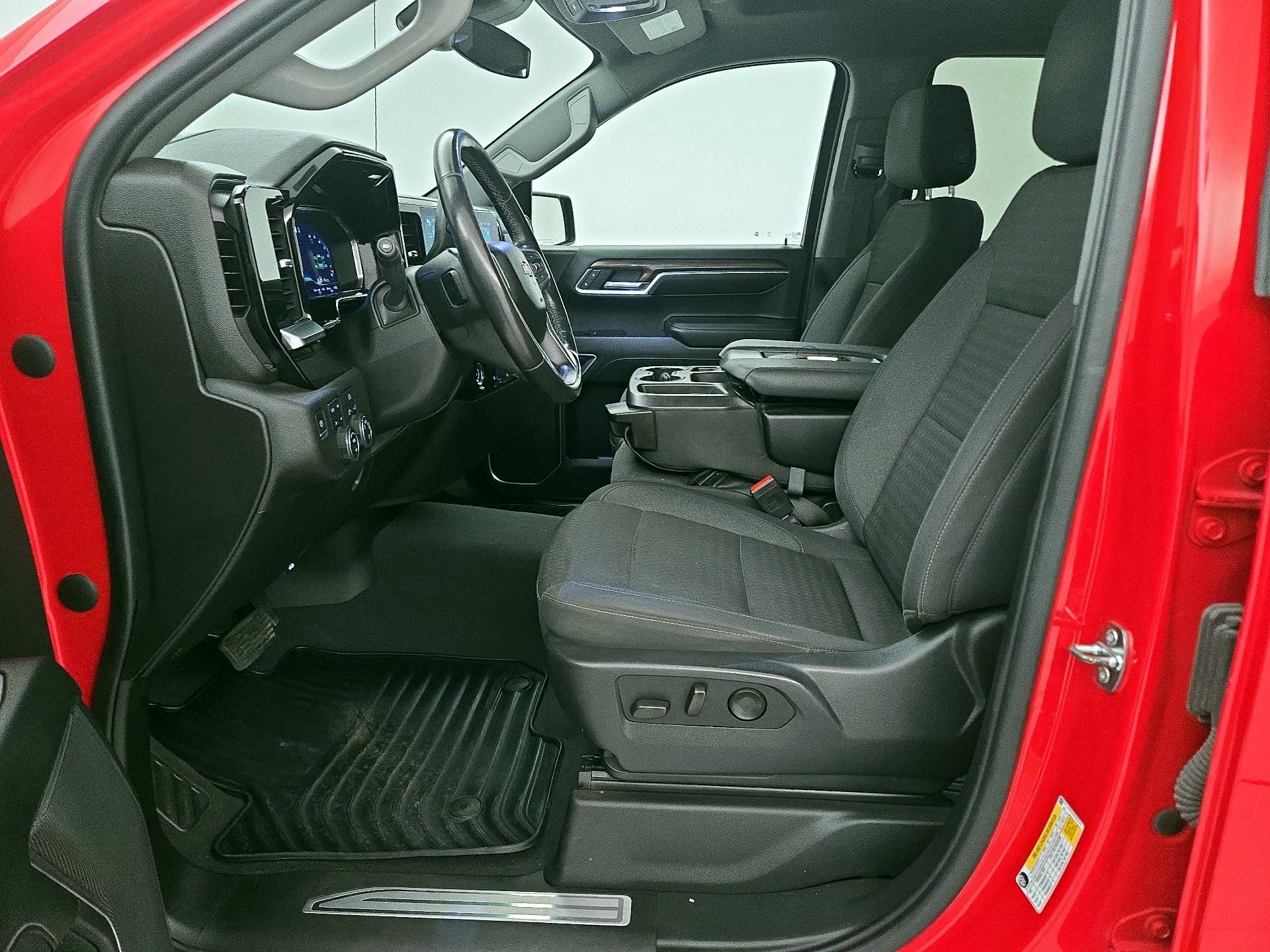 Thumbnail: 2022 Chevrolet Silverado 1500 - 11
