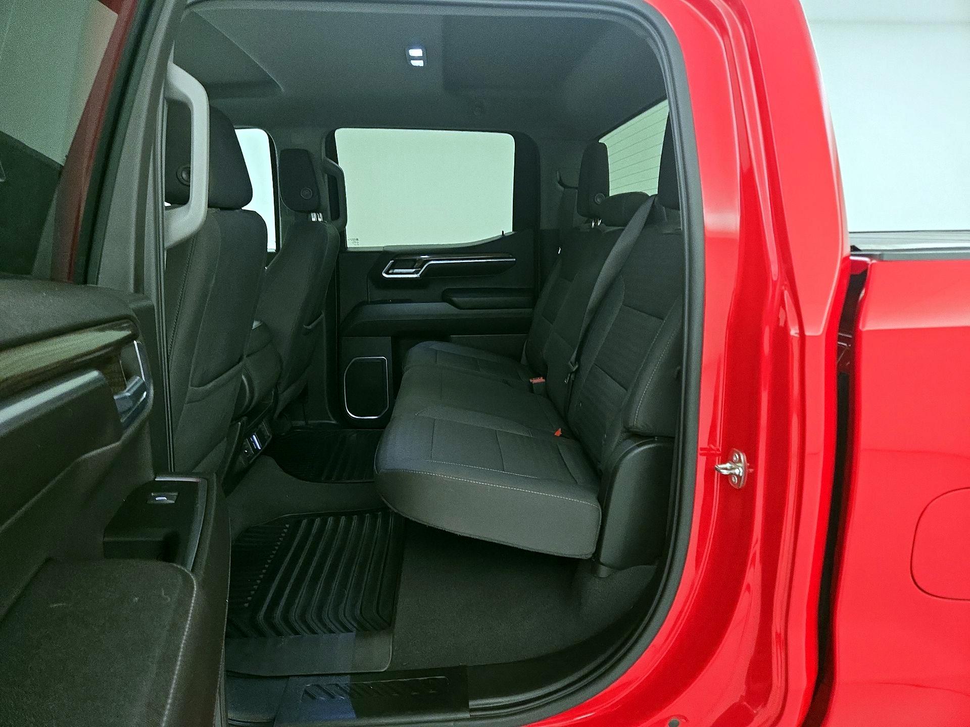 Thumbnail: 2022 Chevrolet Silverado 1500 - 19