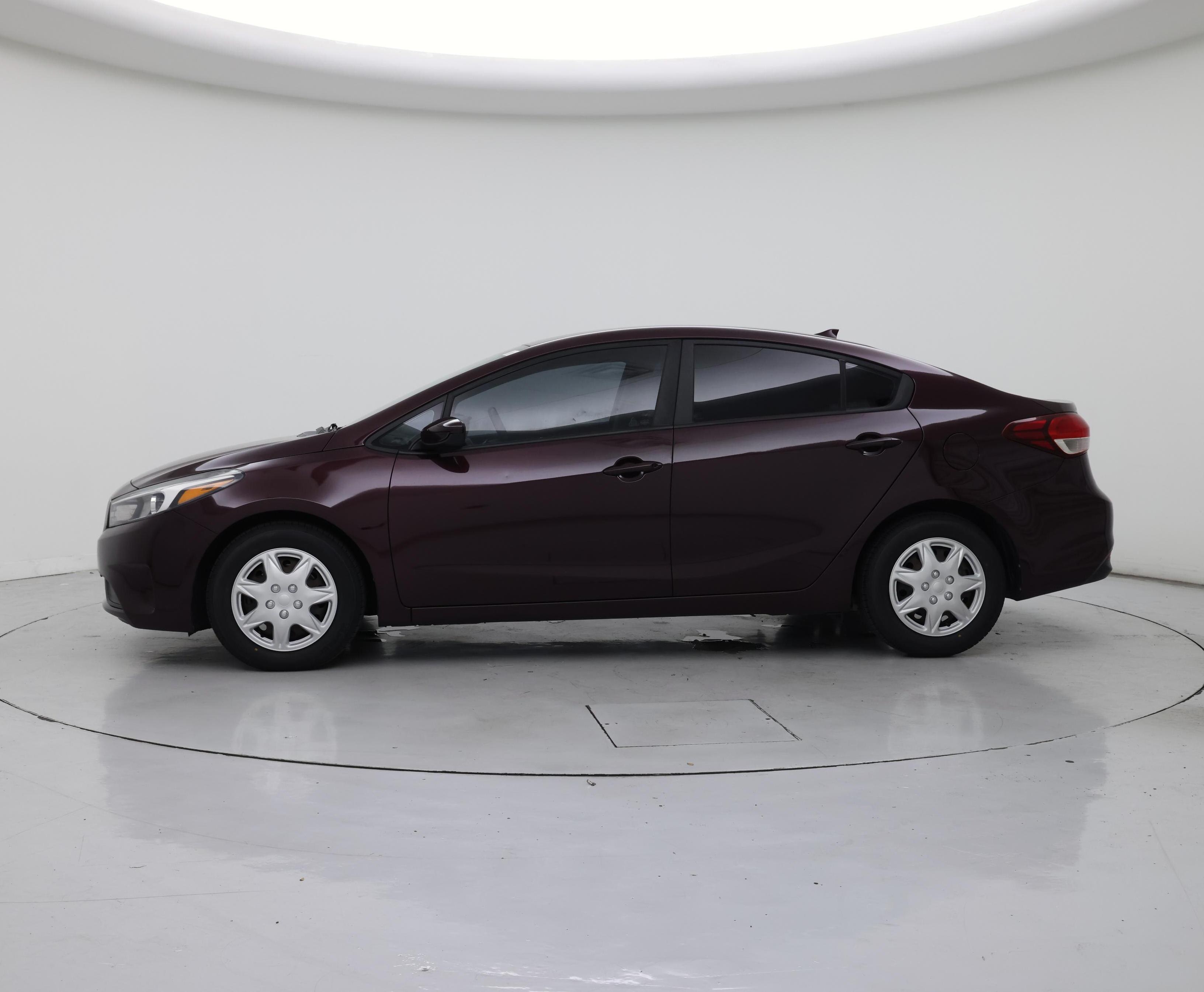 Thumbnail: 2017 Kia Forte - 3