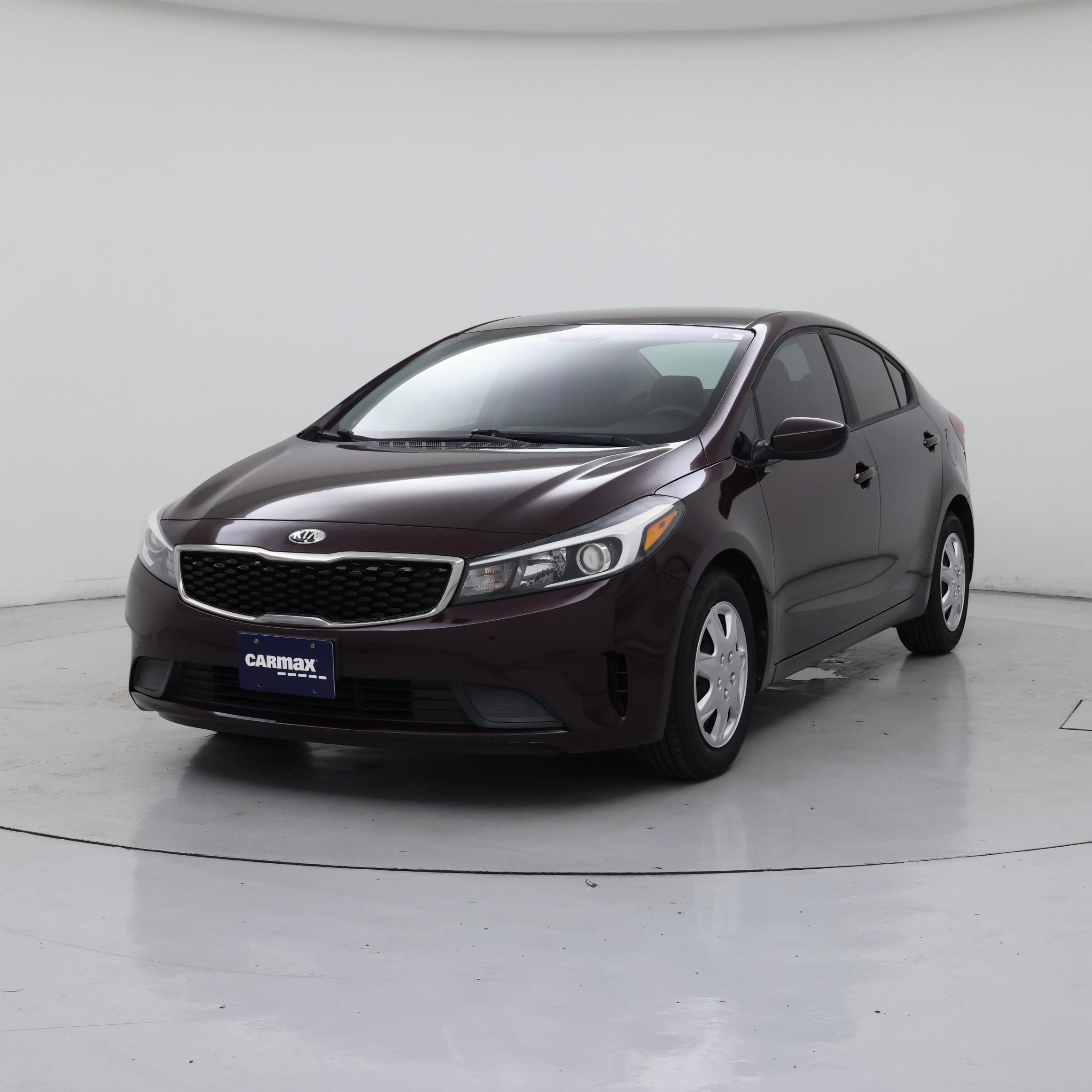Thumbnail: 2017 Kia Forte - 4