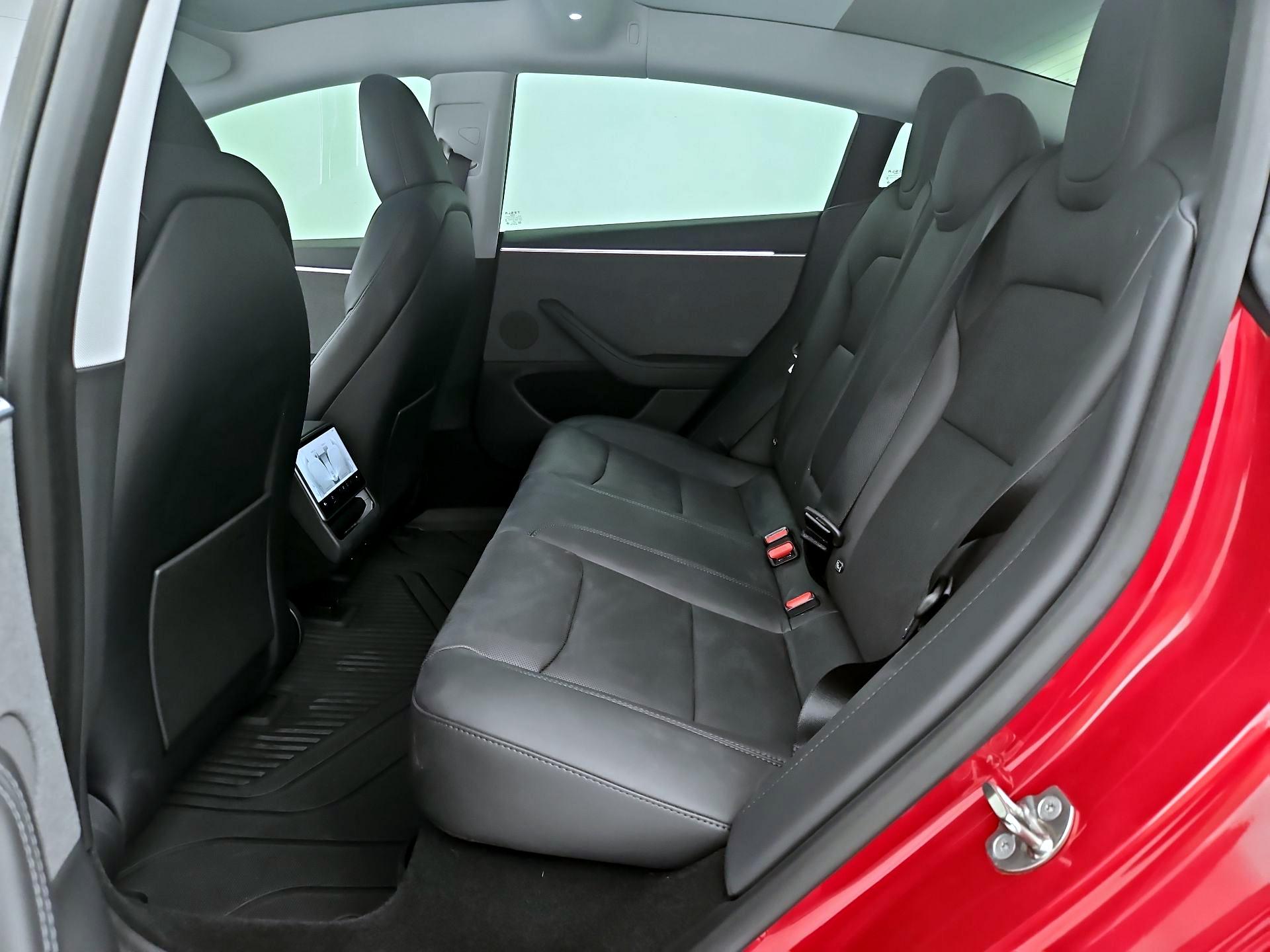 Thumbnail: 2024 Tesla Model 3 - 19