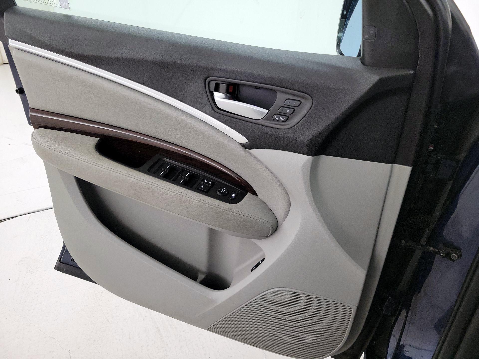 Thumbnail: 2014 Acura MDX - 12