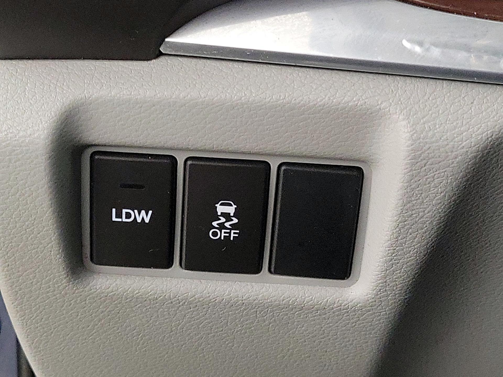 Thumbnail: 2014 Acura MDX - 13