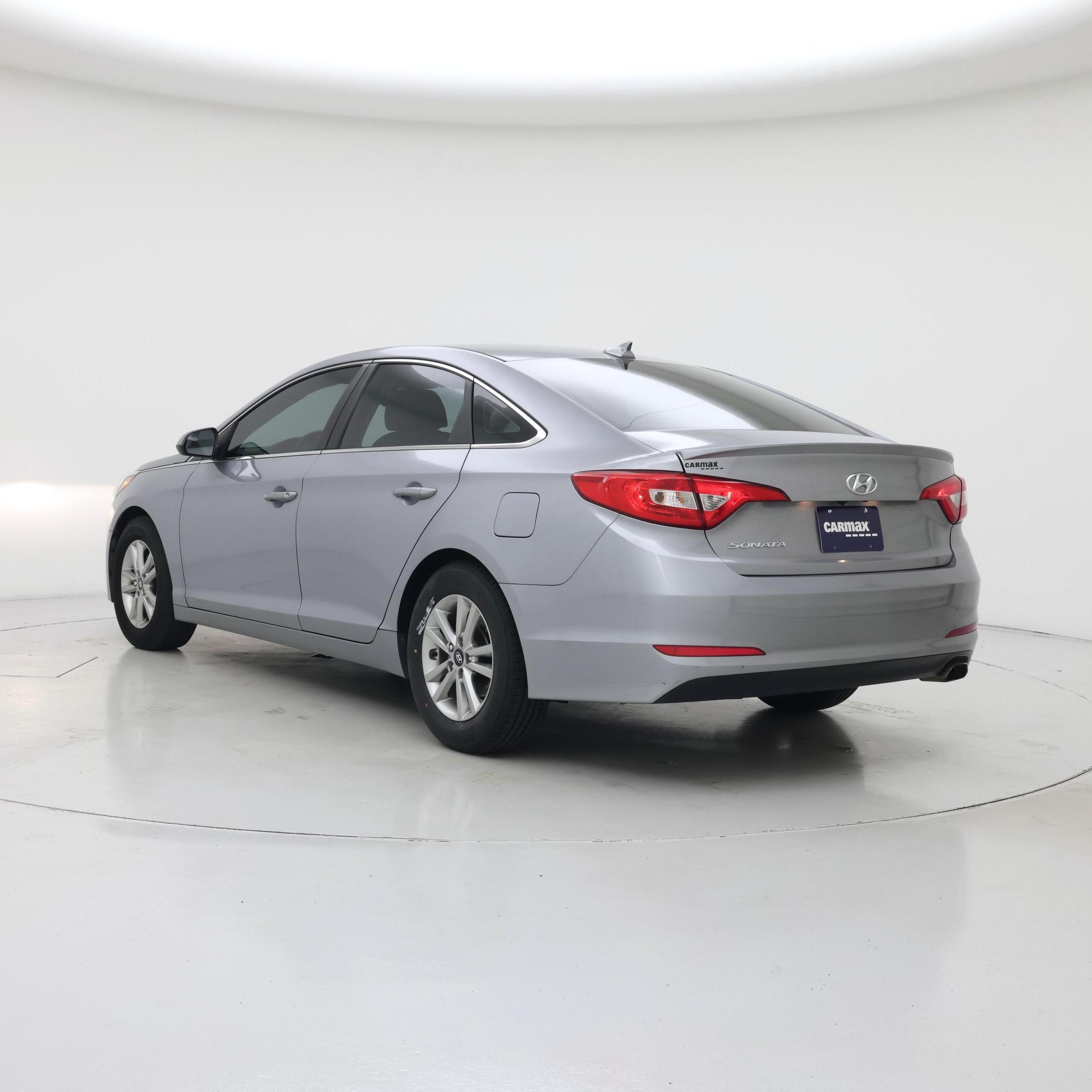 Thumbnail: 2017 Hyundai Sonata - 2