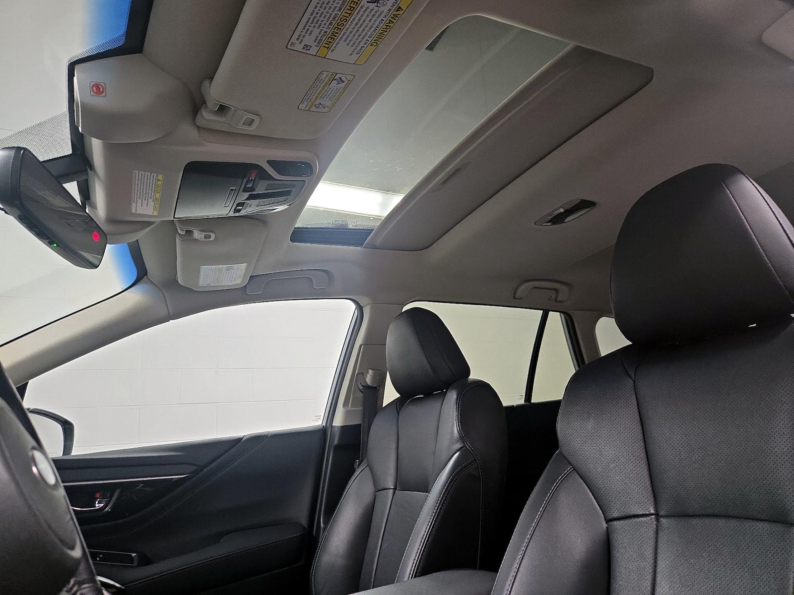 Sunroof(s) & Overhead Airbags