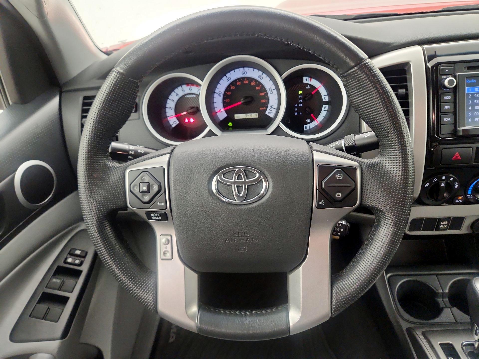 Thumbnail: 2014 Toyota Tacoma - 10