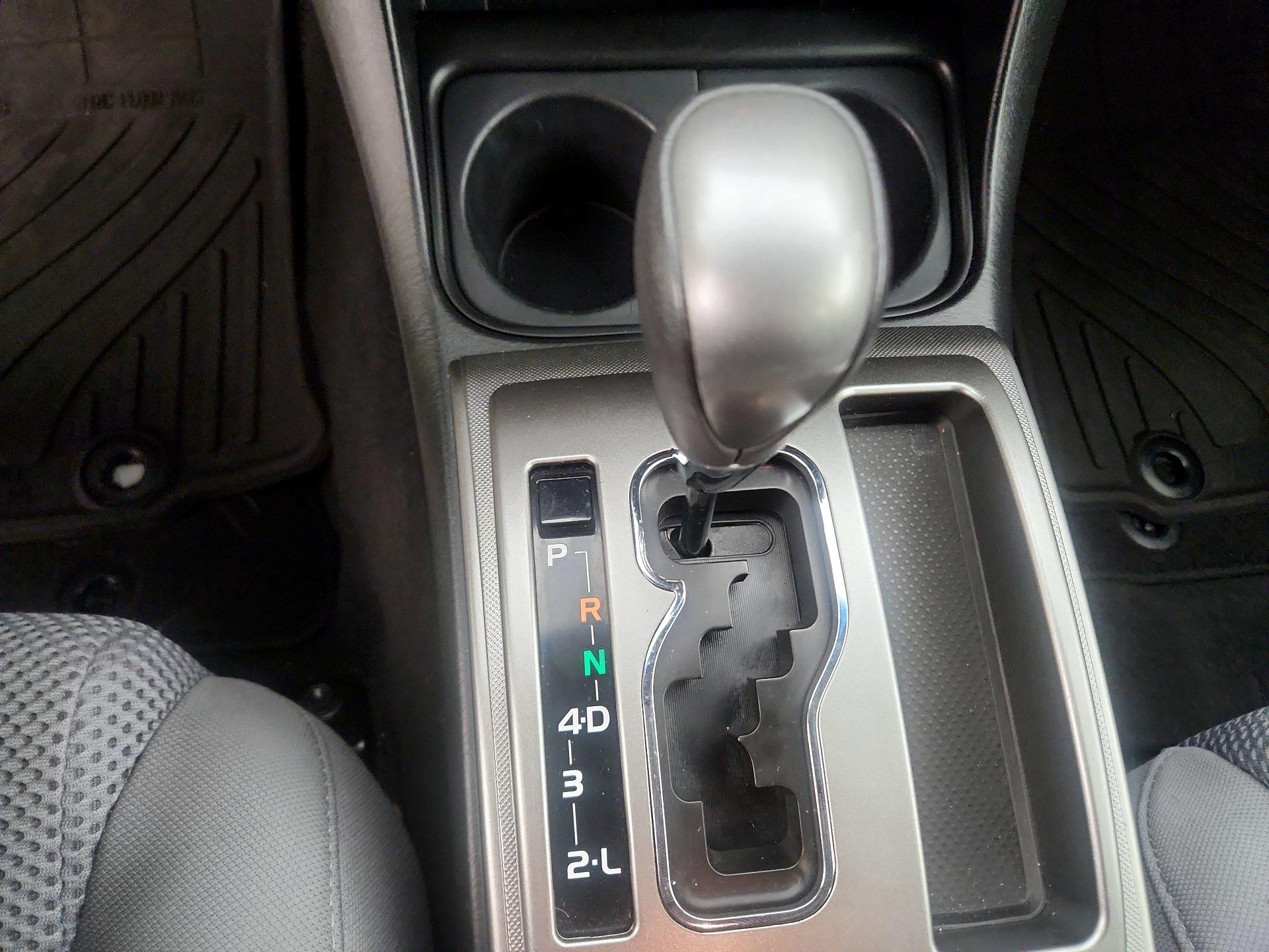 Thumbnail: 2014 Toyota Tacoma - 17