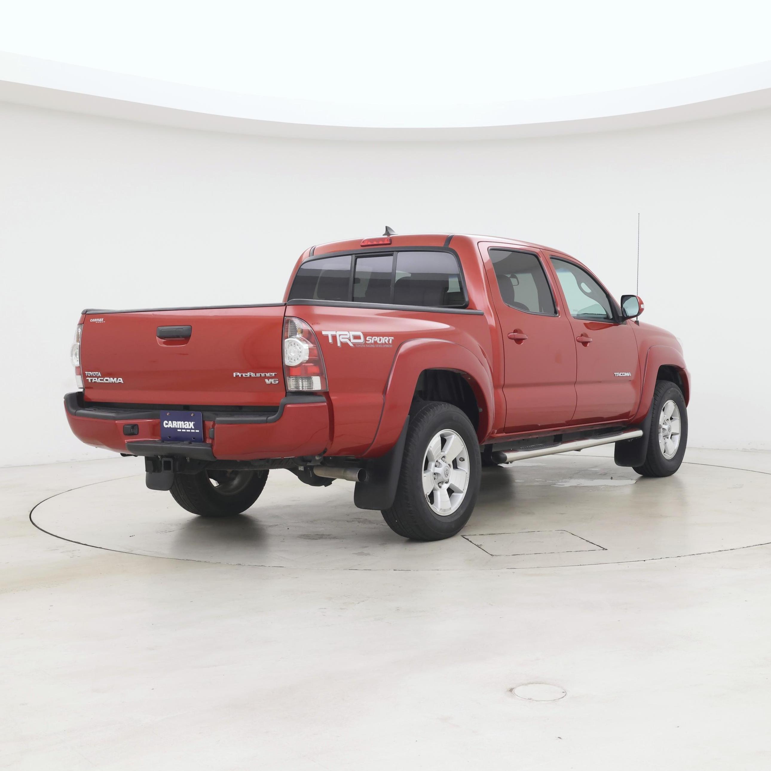 Thumbnail: 2014 Toyota Tacoma - 8