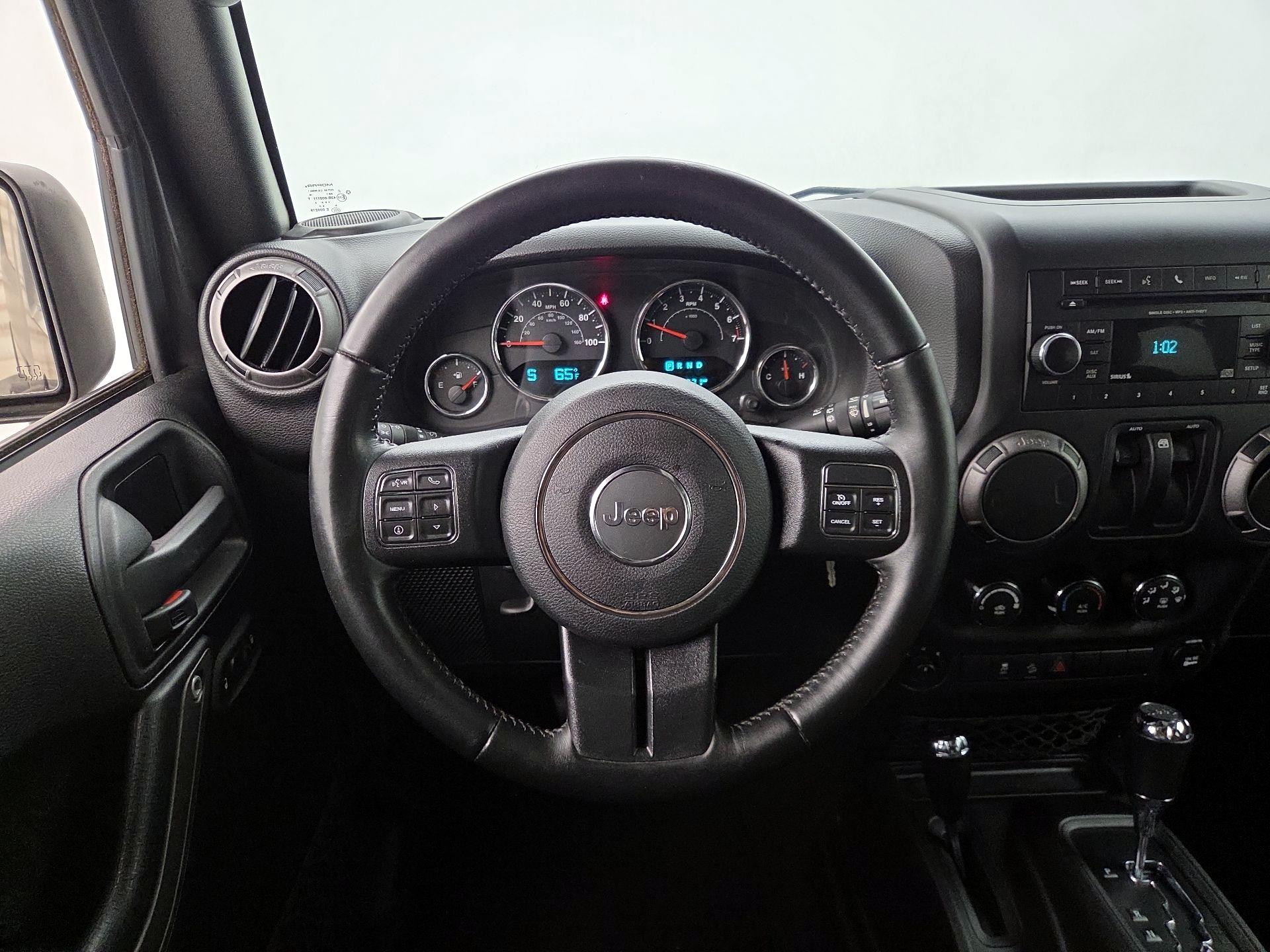 Thumbnail: 2017 Jeep Wrangler - 10