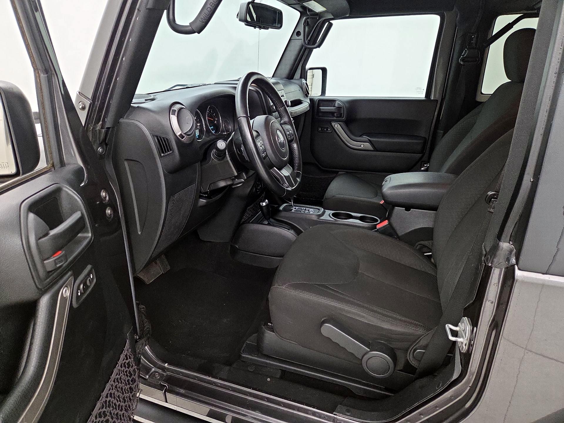 Thumbnail: 2017 Jeep Wrangler - 11