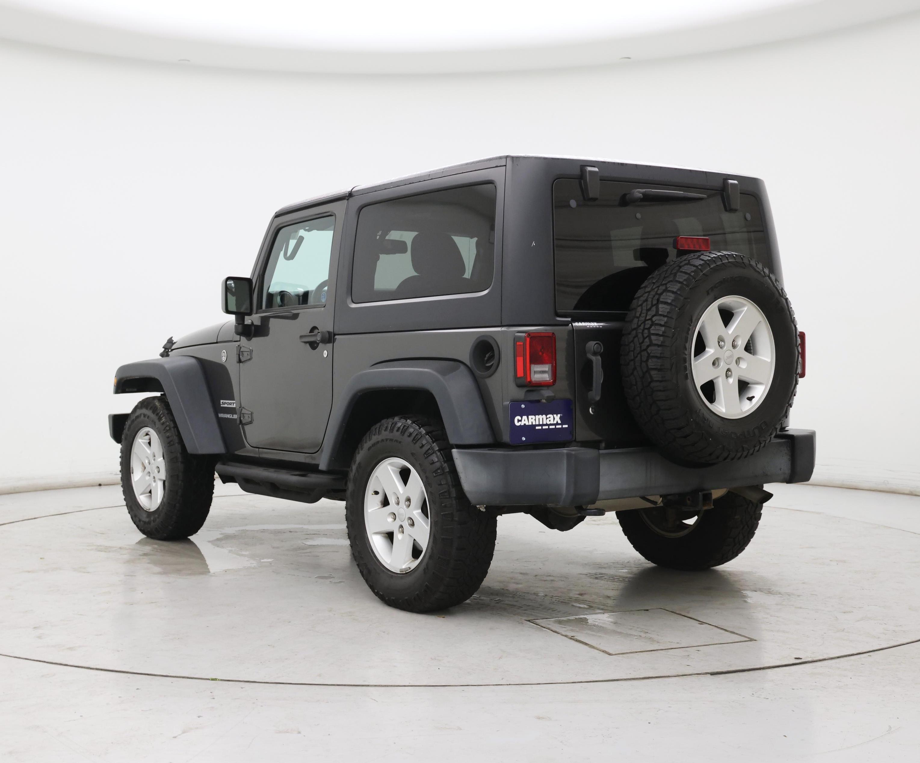 Thumbnail: 2017 Jeep Wrangler - 2
