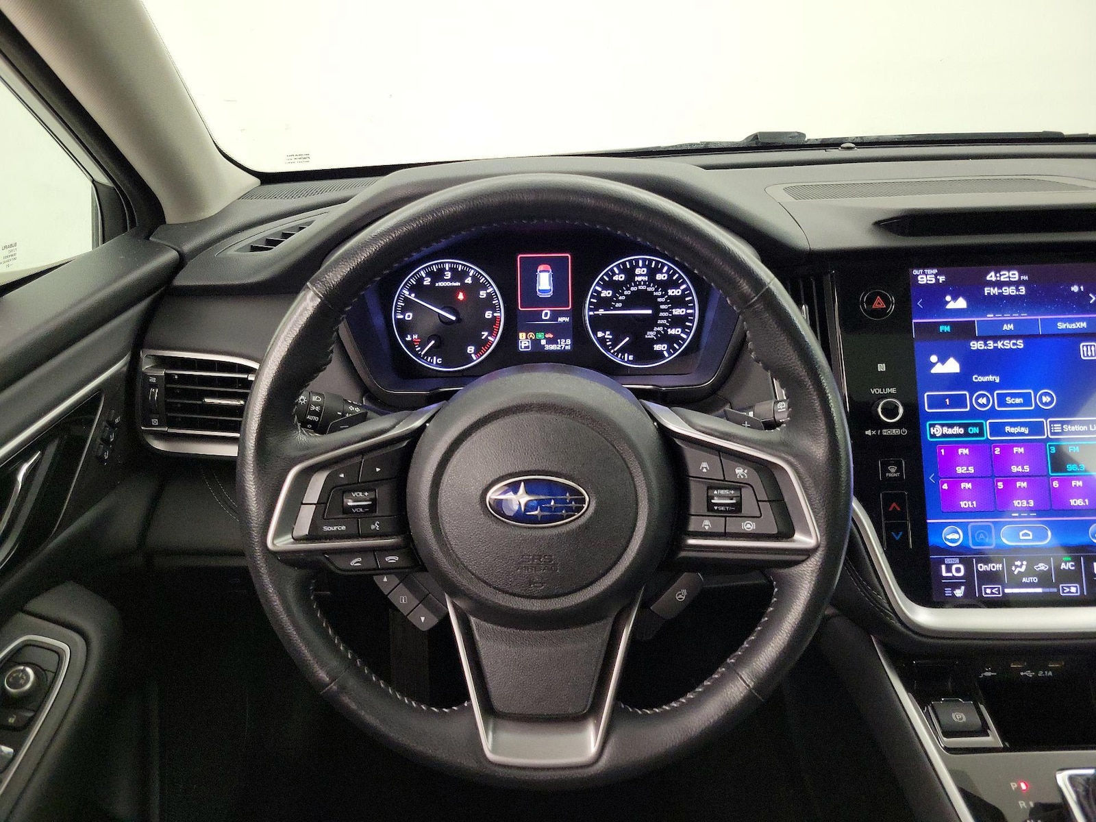 2022 Subaru Outback Limited - Photo 11
