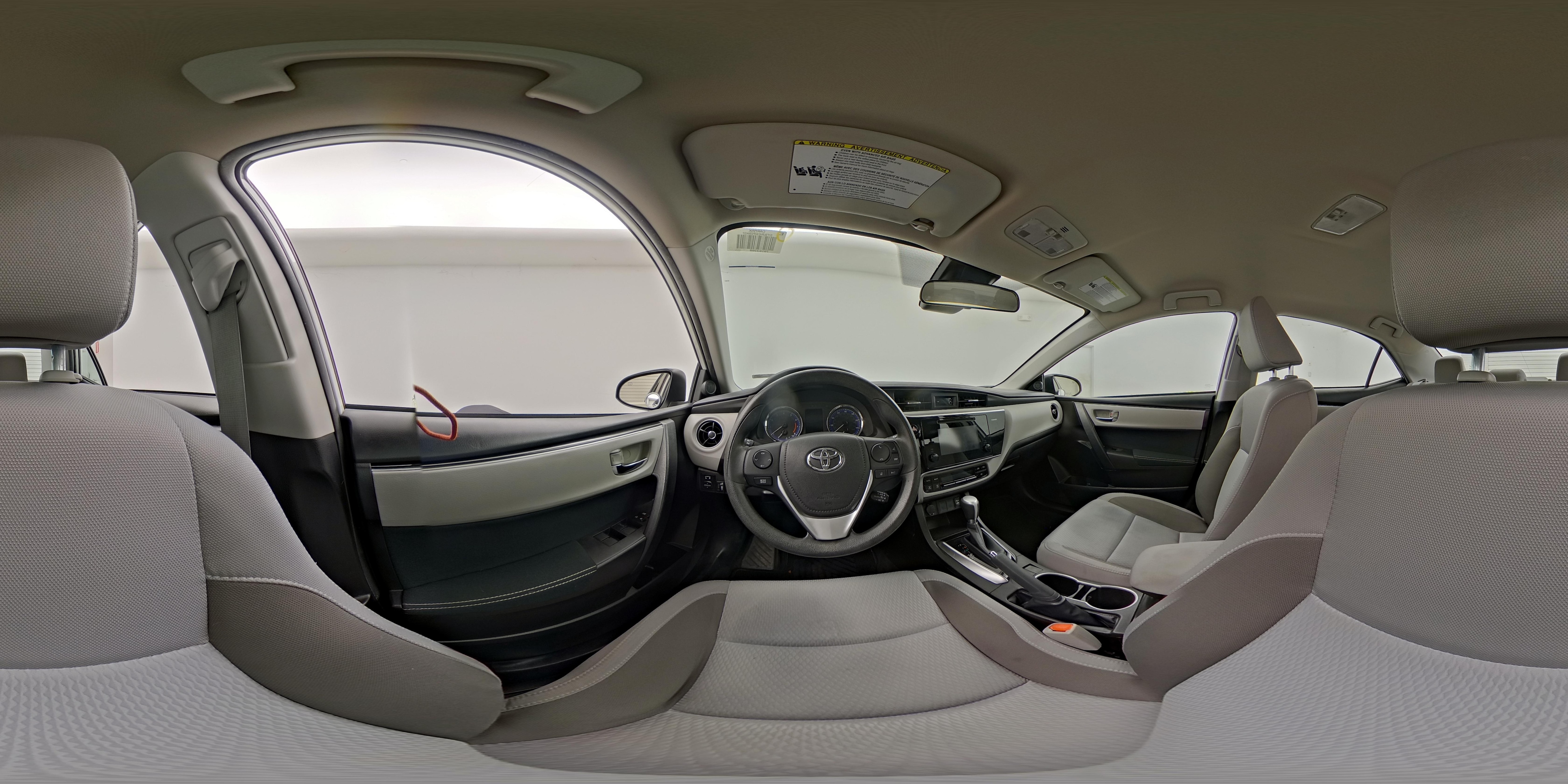 2017 Toyota Corolla LE - Photo 26