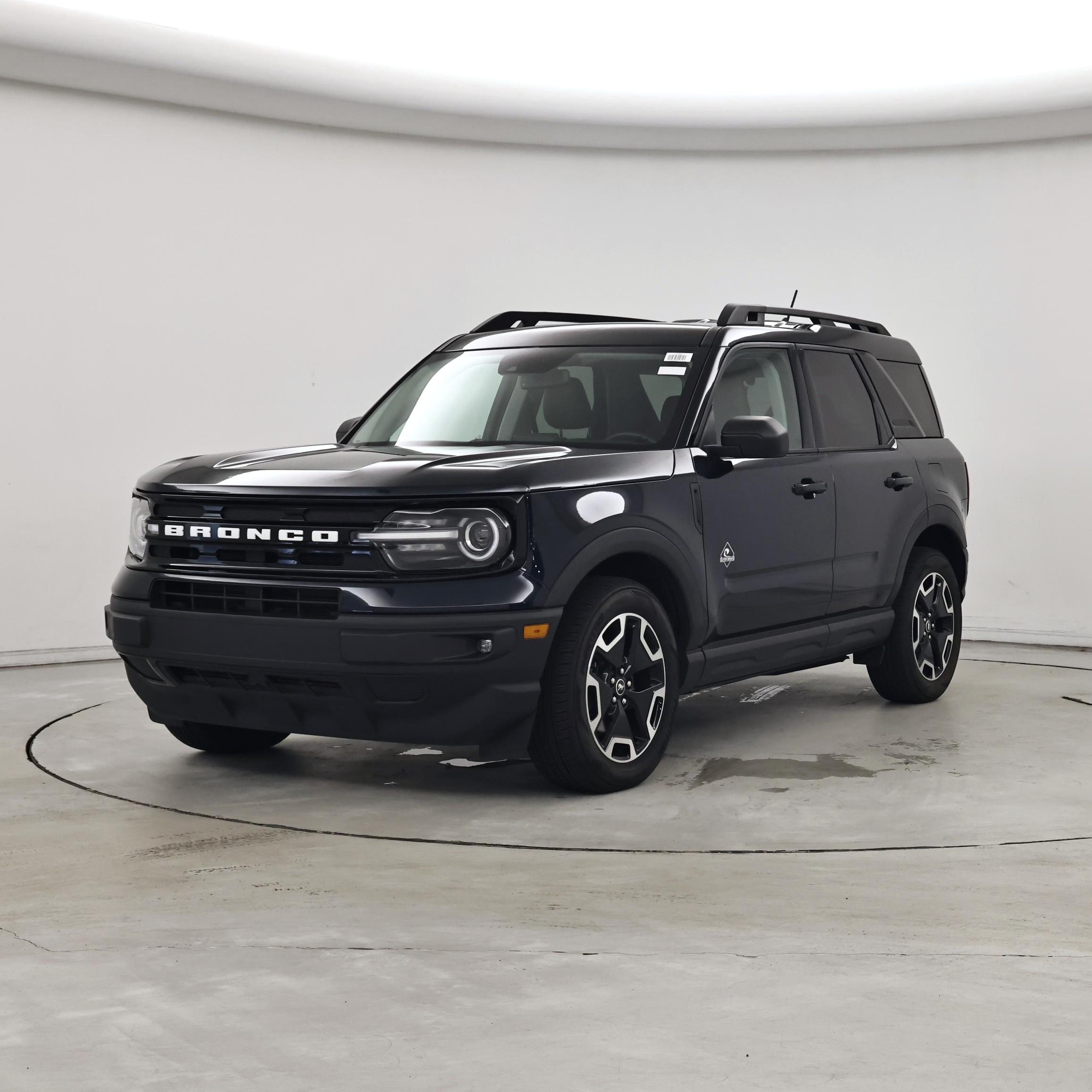 Thumbnail: 2022 Ford Bronco Sport - 4