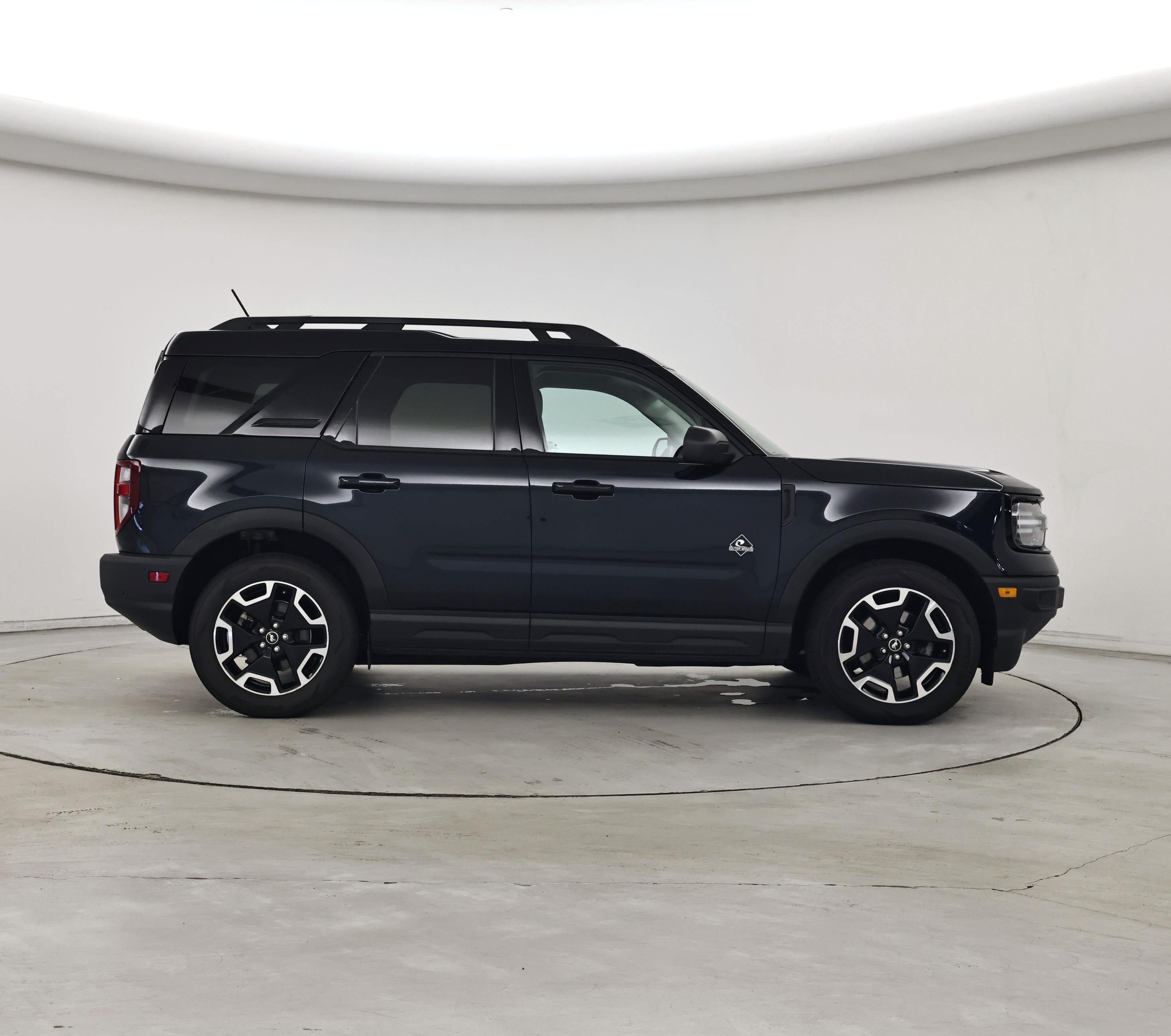 Thumbnail: 2022 Ford Bronco Sport - 7