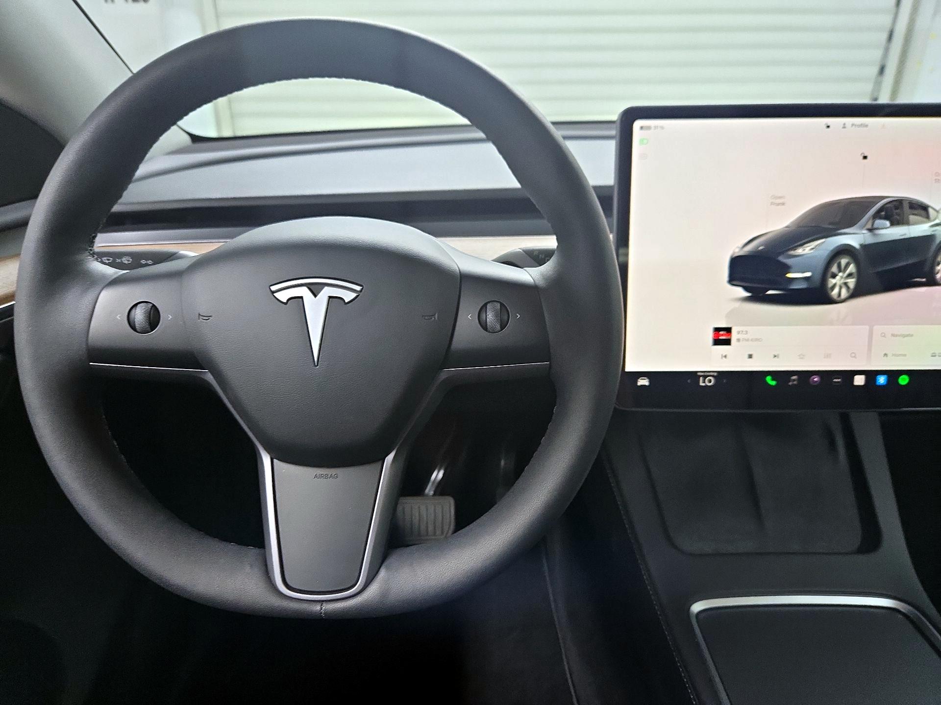 Thumbnail: 2024 Tesla Model Y - 10