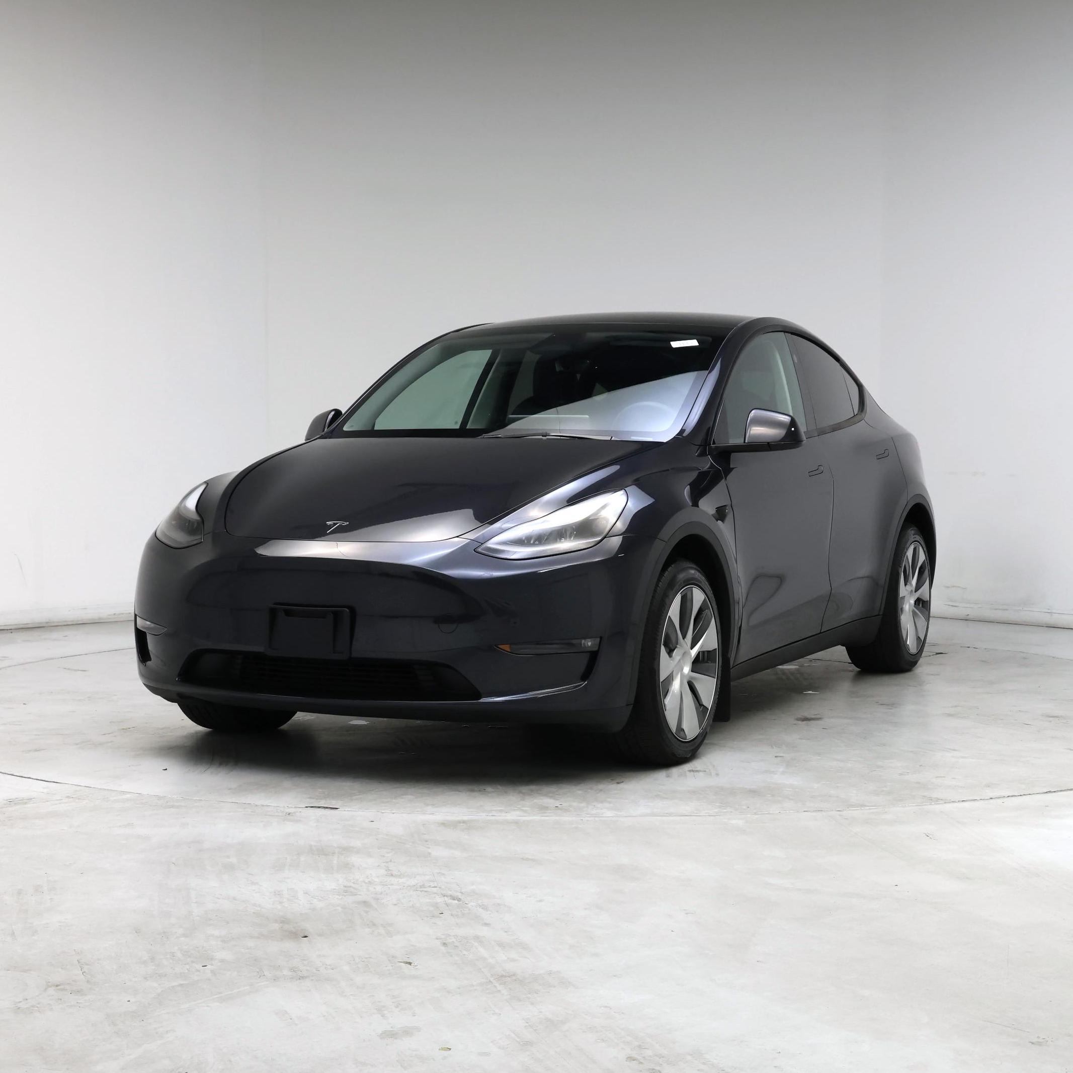 Thumbnail: 2024 Tesla Model Y - 4