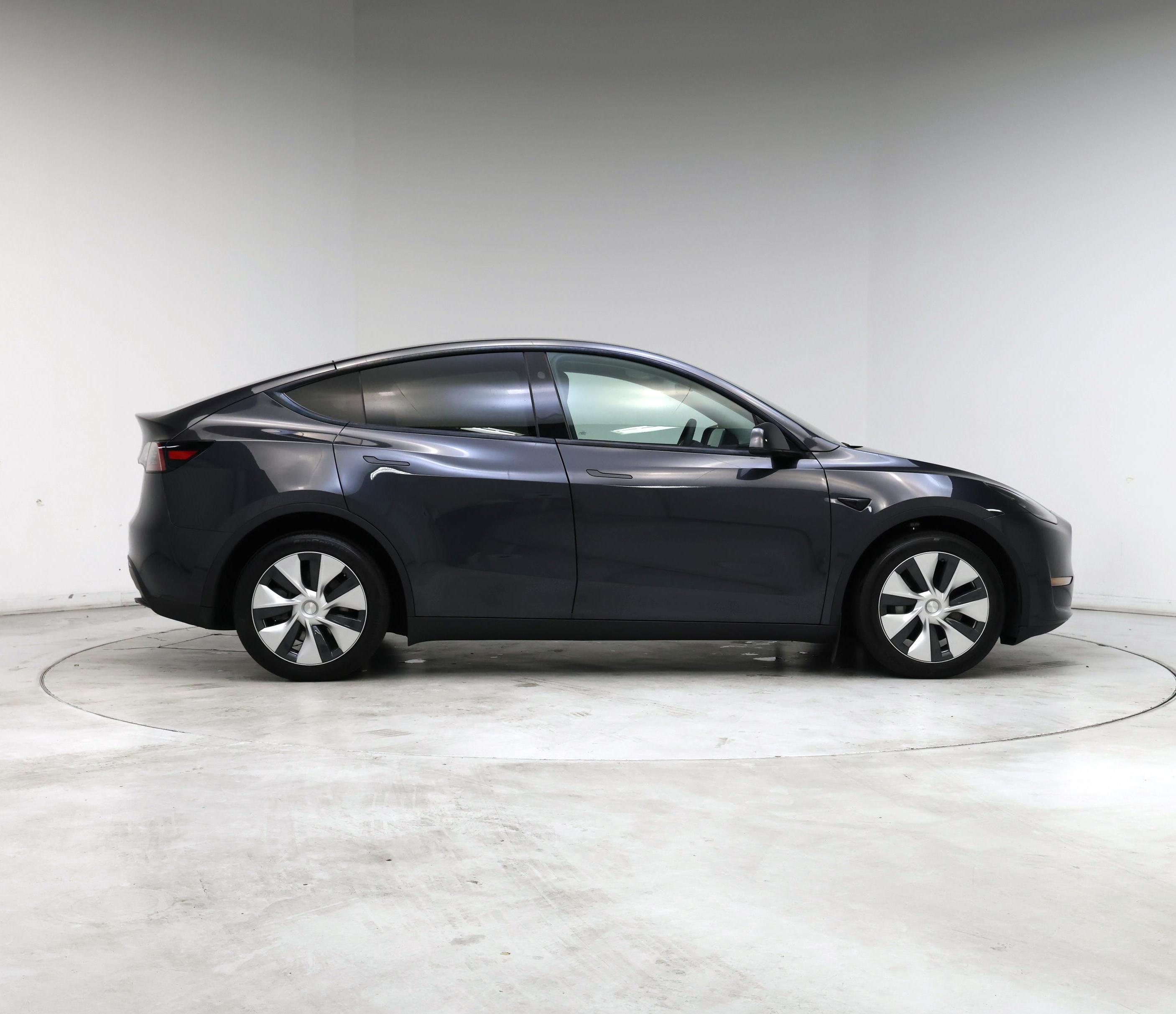 Thumbnail: 2024 Tesla Model Y - 7