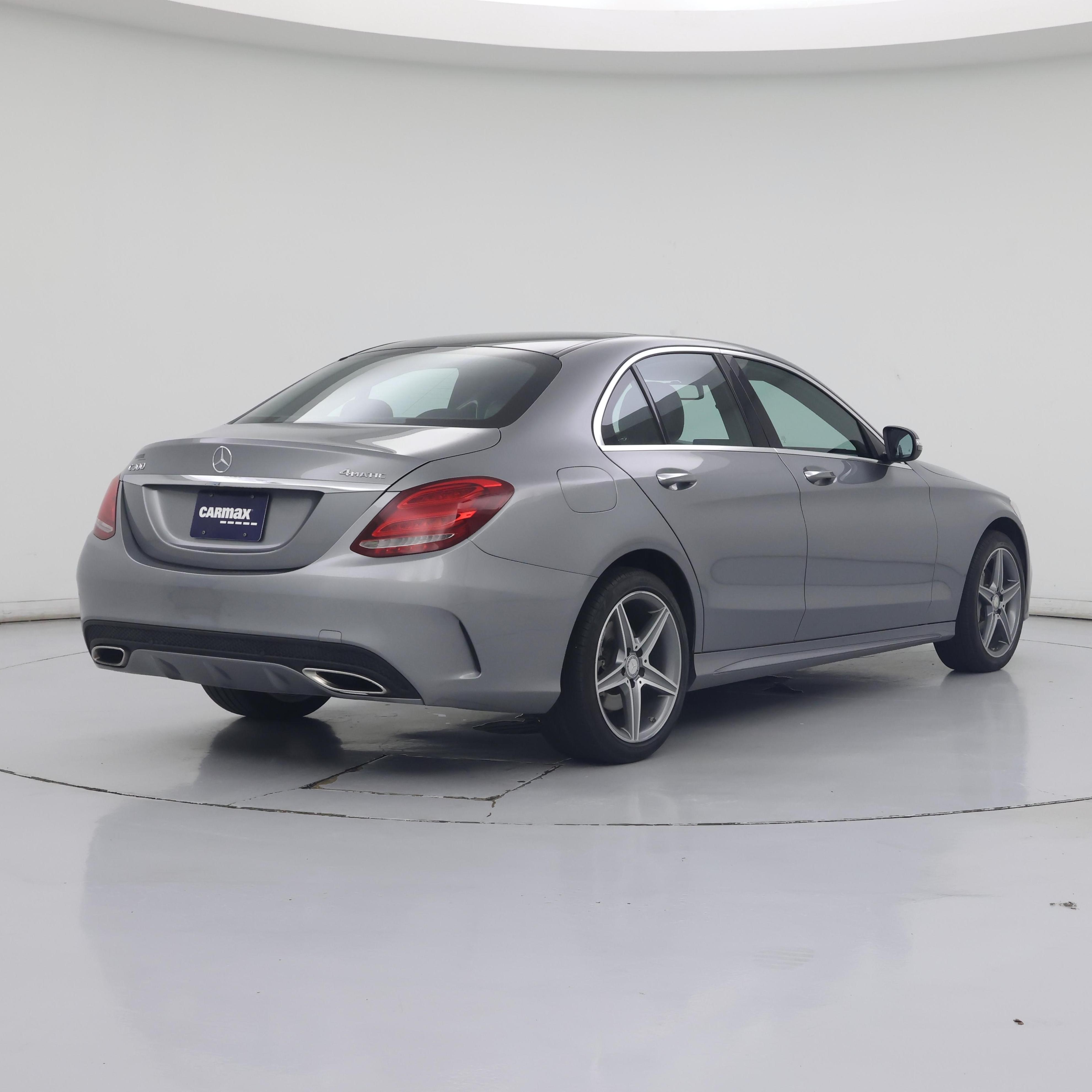 Thumbnail: 2015 Mercedes-Benz C-Class - 8