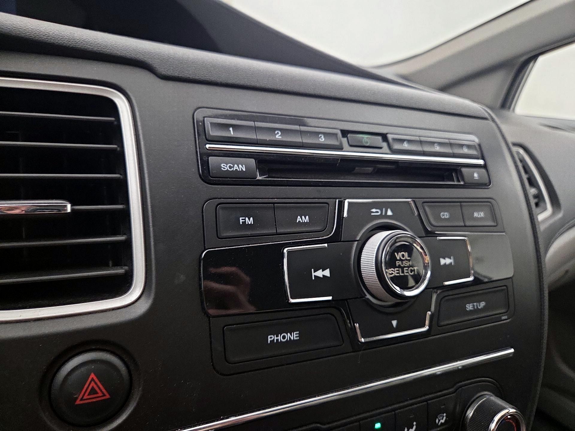 Thumbnail: 2015 Honda Civic - 15