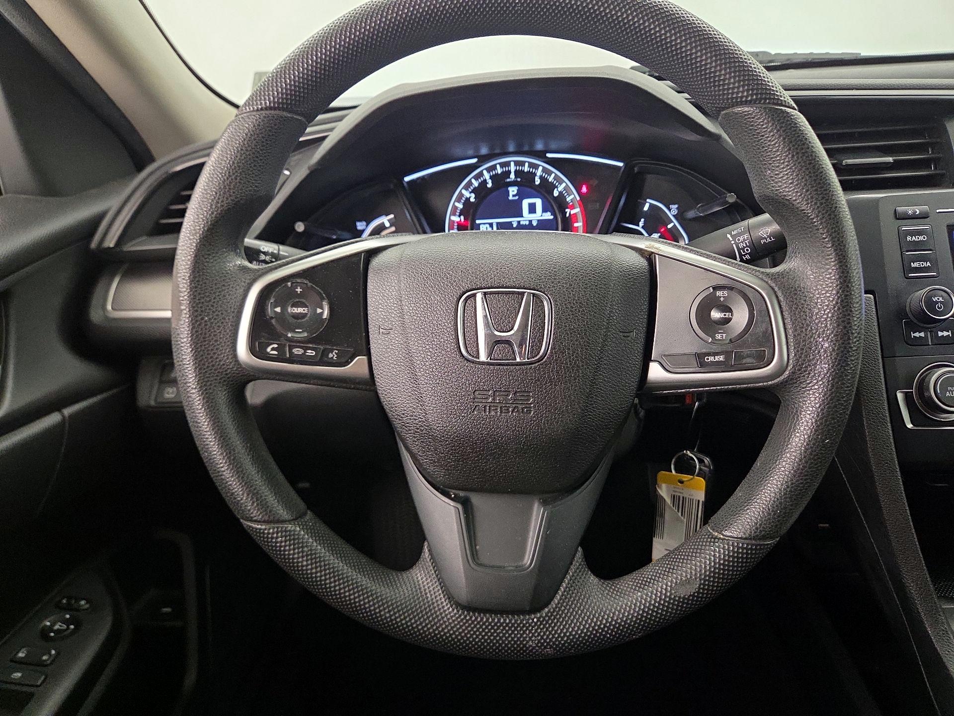 Thumbnail: 2017 Honda Civic - 10