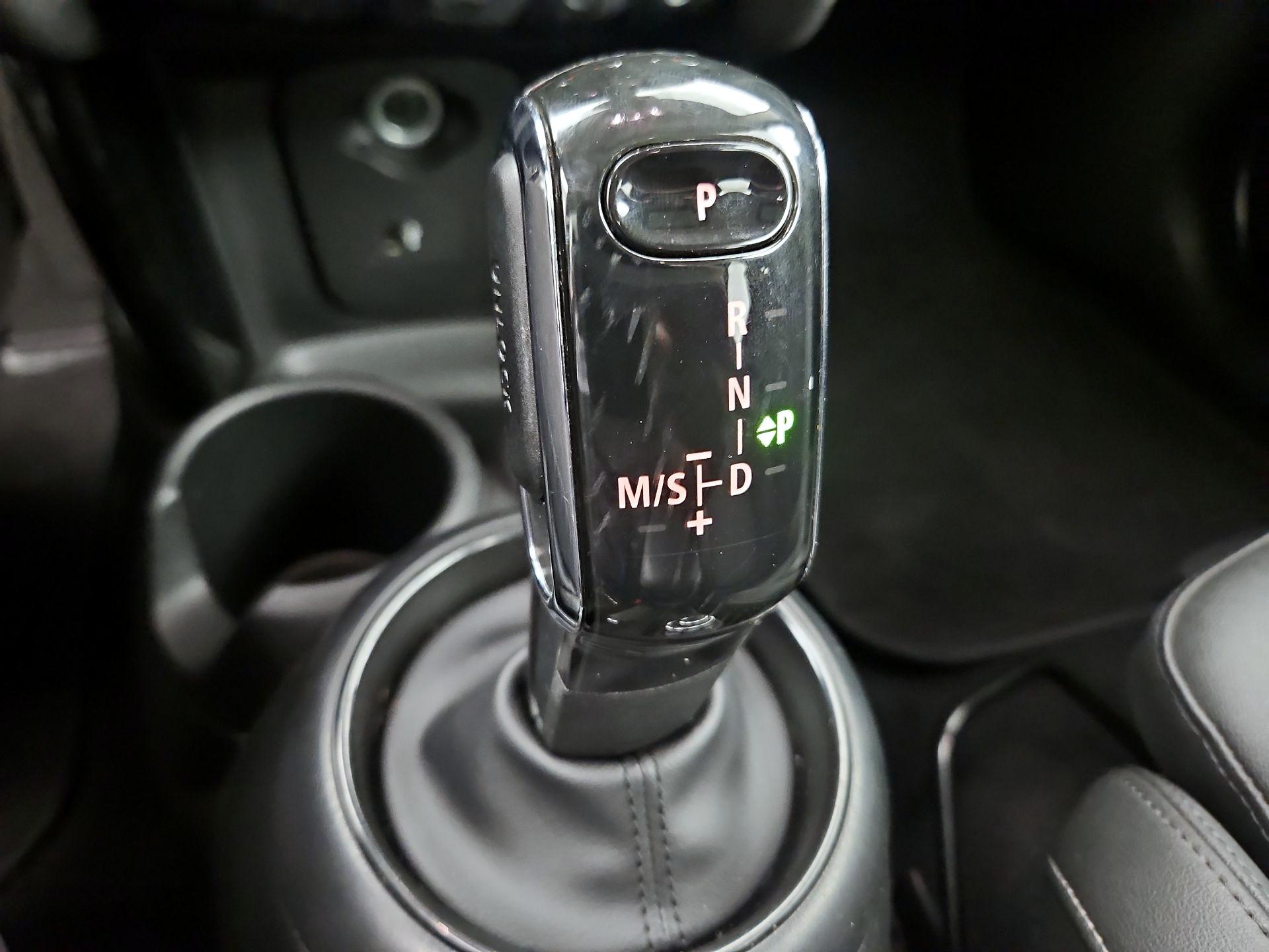 Thumbnail: 2024 MINI Cooper Hardtop - 15