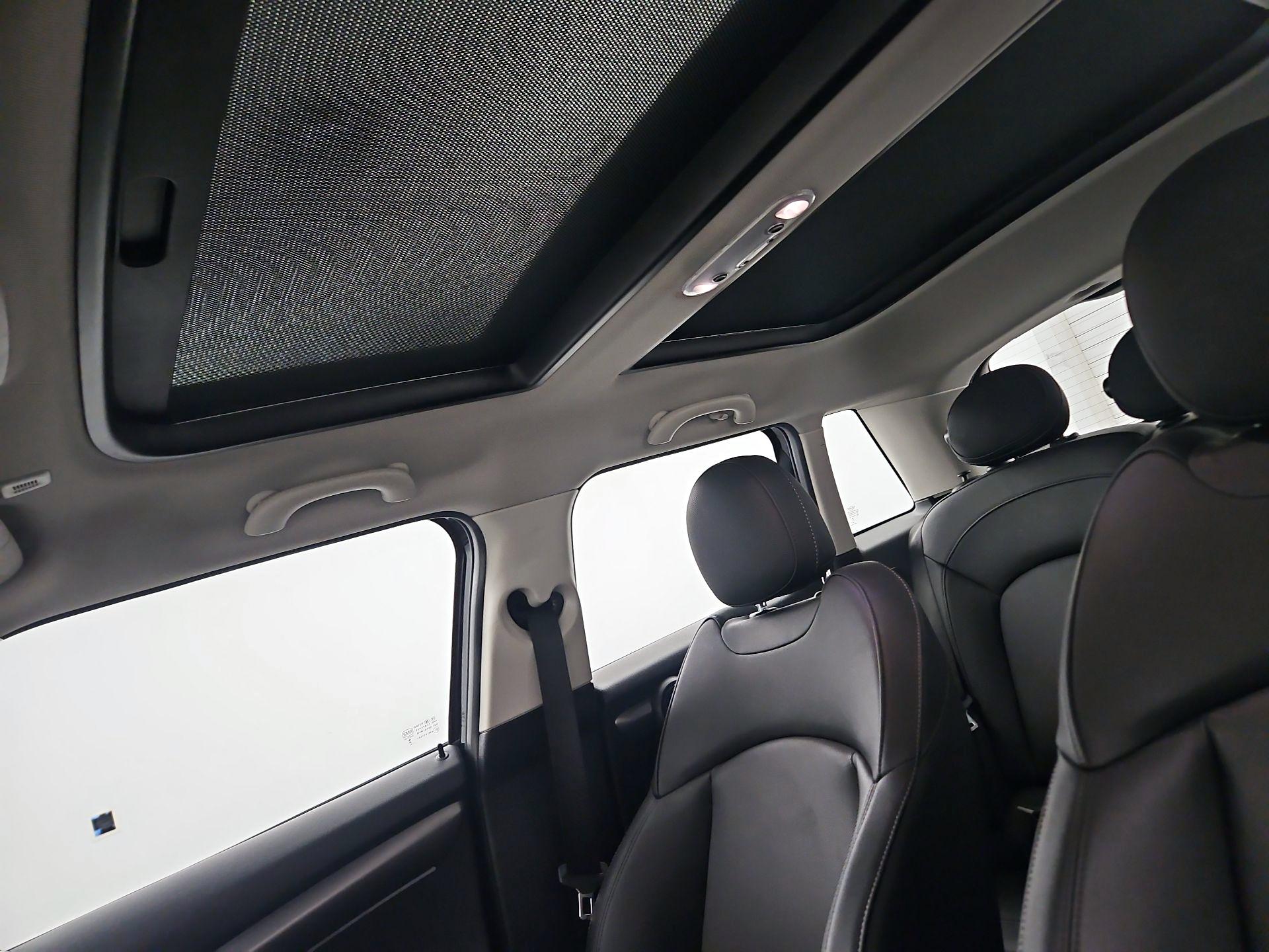 Thumbnail: 2024 MINI Cooper Hardtop - 16