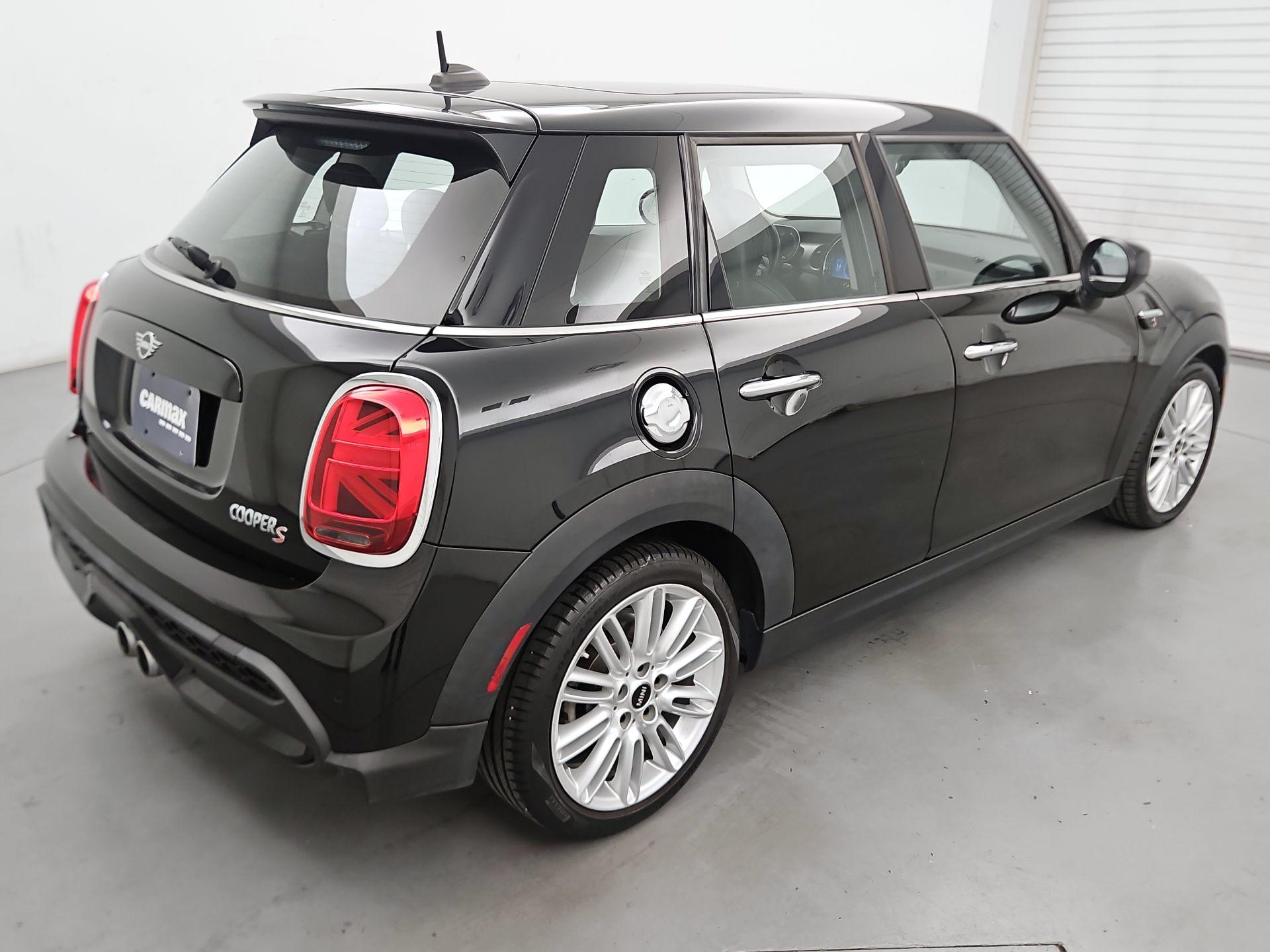 Thumbnail: 2024 MINI Cooper Hardtop - 5