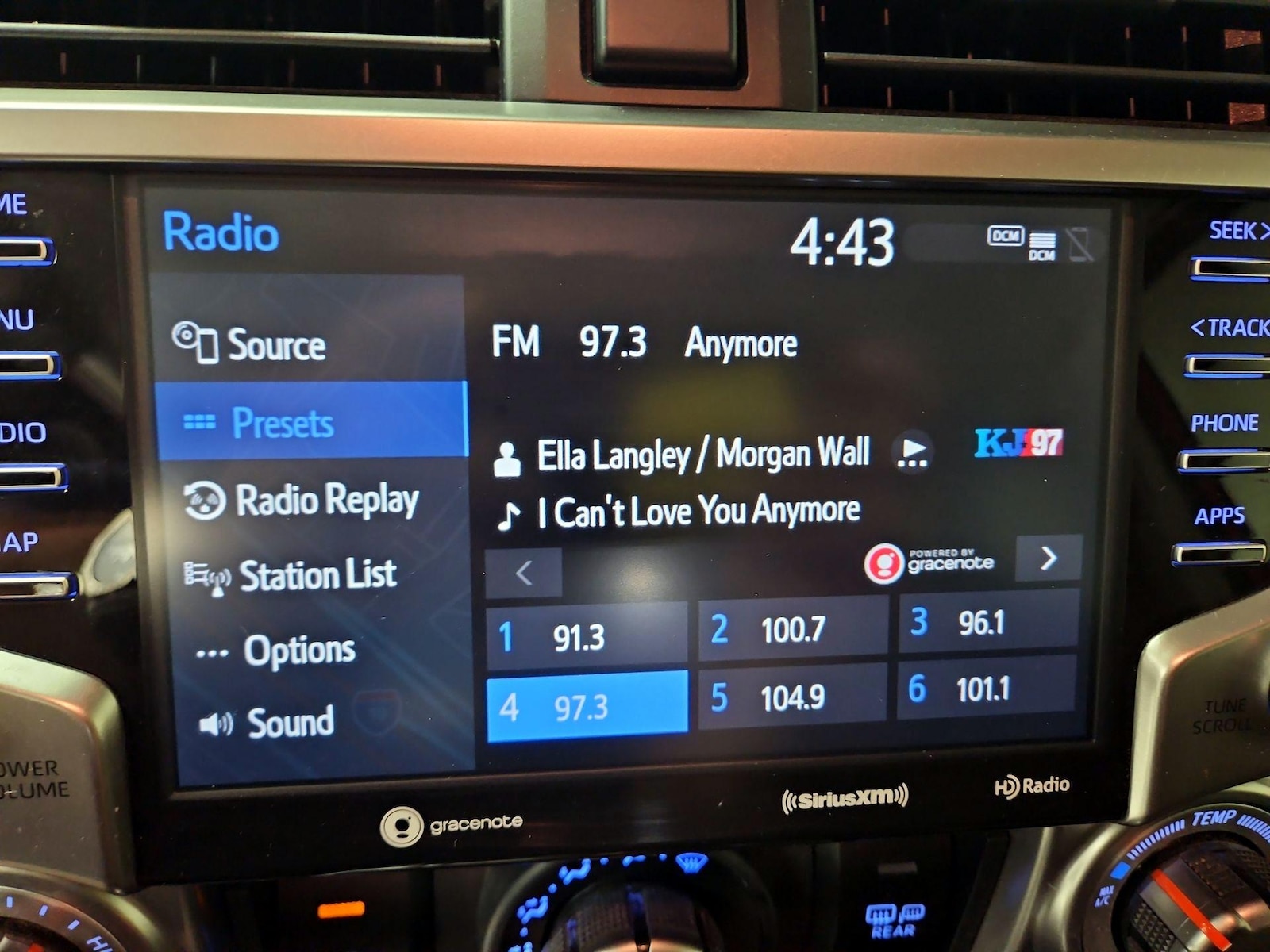 2021 Toyota 4Runner SR5 Premium - Photo 17