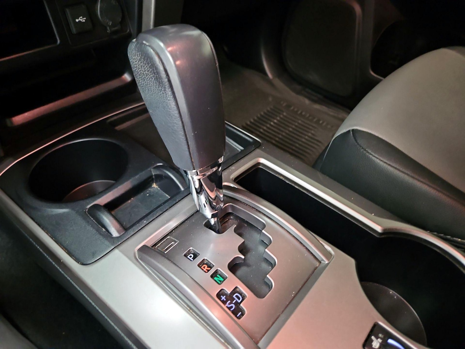 2021 Toyota 4Runner SR5 Premium - Photo 19