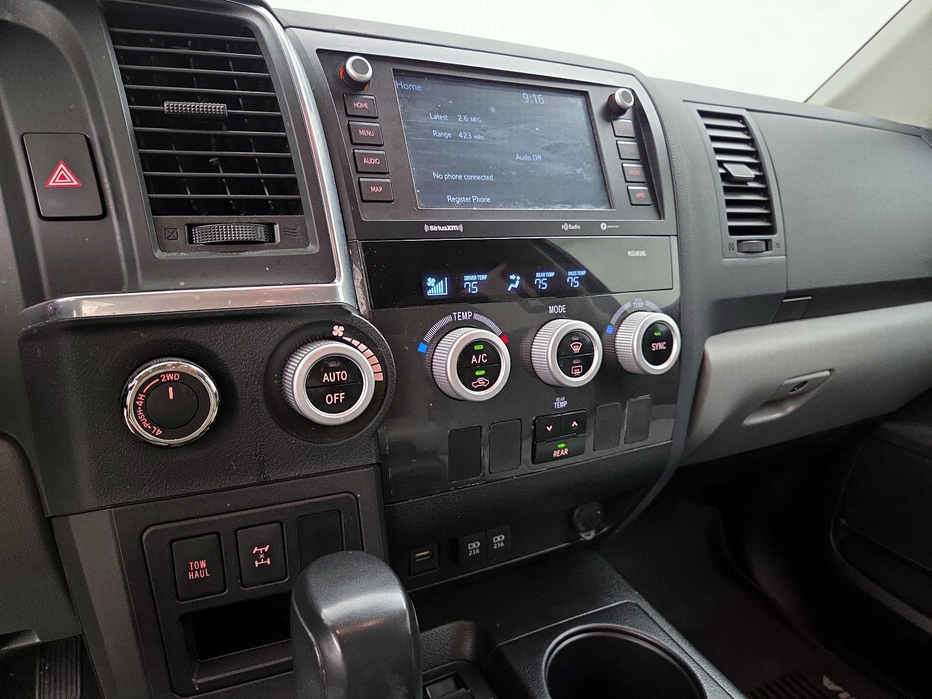 Thumbnail: 2022 Toyota Sequoia - 16