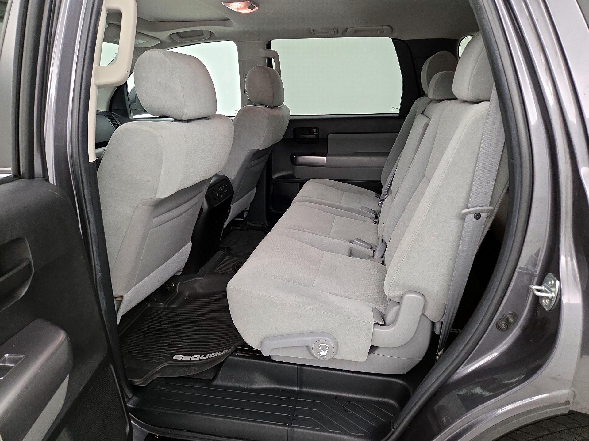 Thumbnail: 2022 Toyota Sequoia - 20