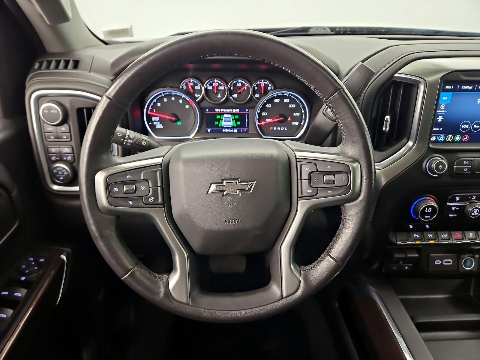 2021 Chevrolet Silverado 1500 LT Trail Boss - Photo 11