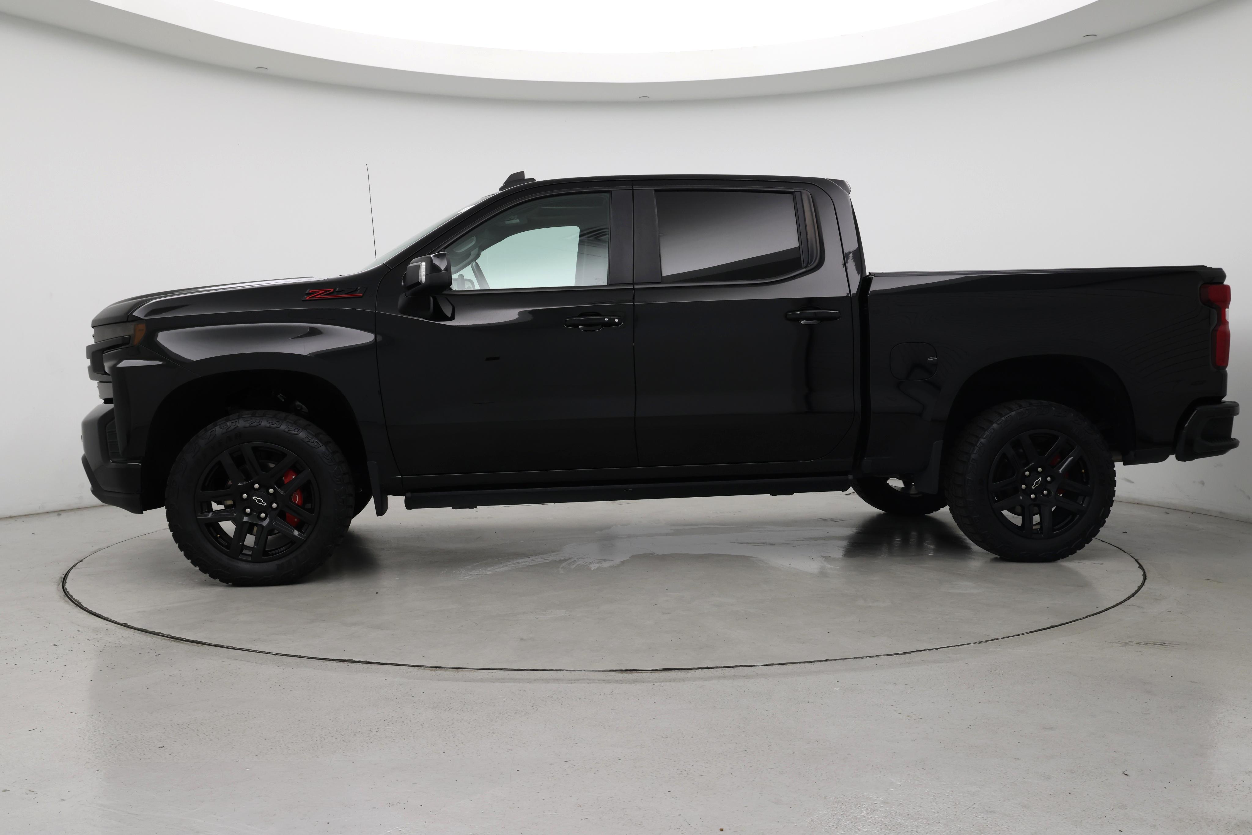 Thumbnail: 2021 Chevrolet Silverado 1500 - 3
