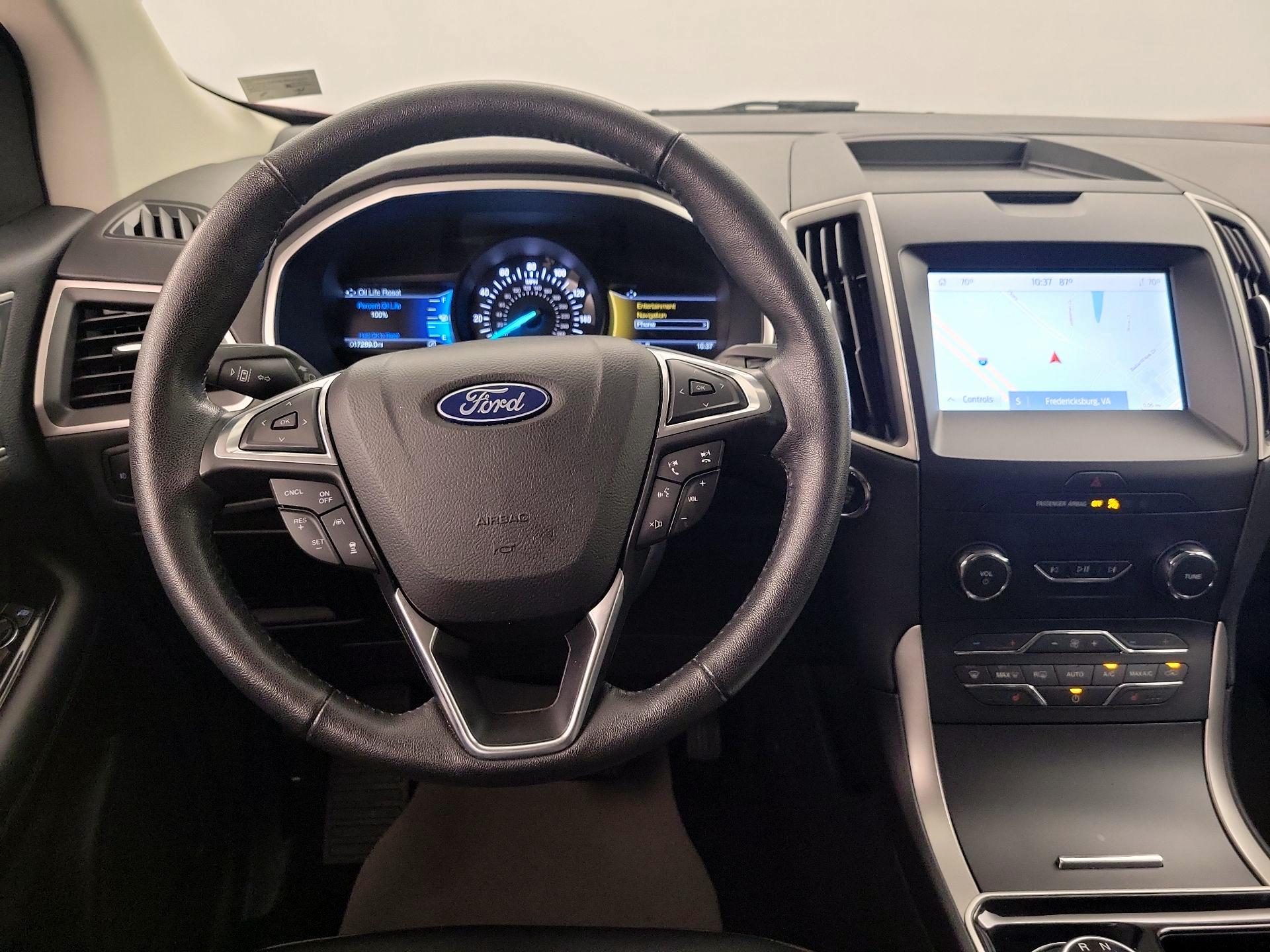 Thumbnail: 2020 Ford Edge - 10