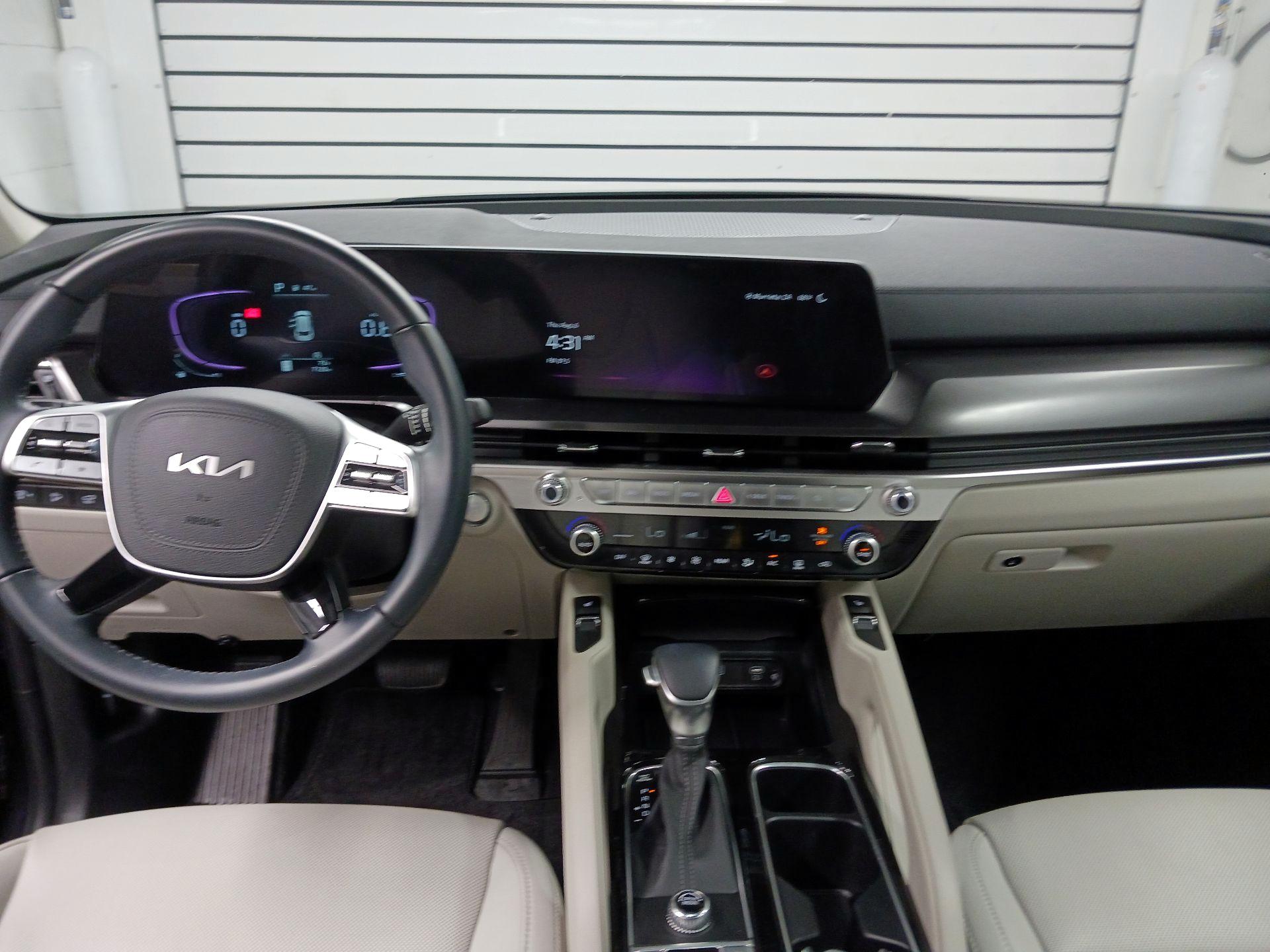 Thumbnail: 2025 Kia Telluride - 8