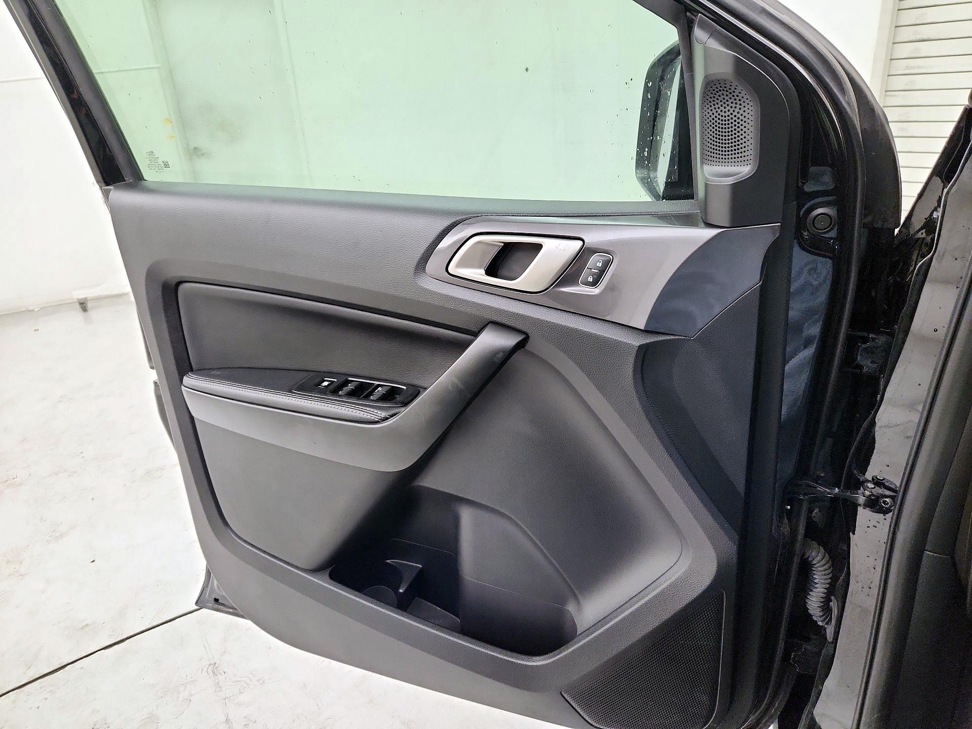 Thumbnail: 2019 Ford Ranger - 12