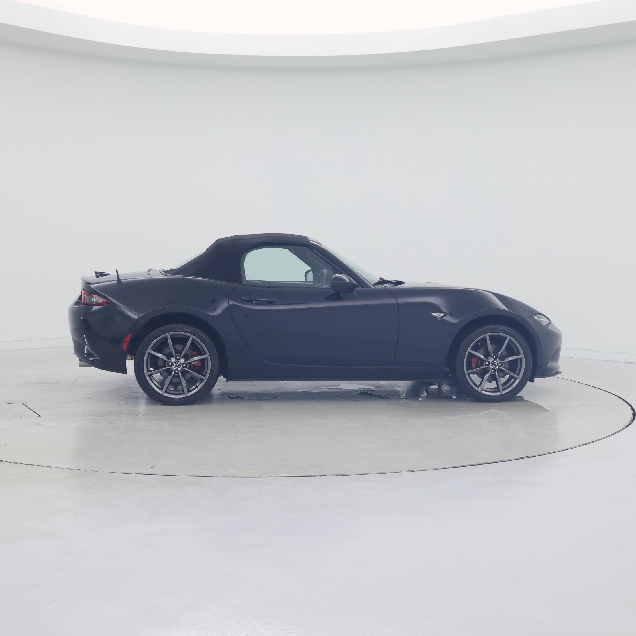 Thumbnail: 2016 Mazda MX-5 Miata - 7