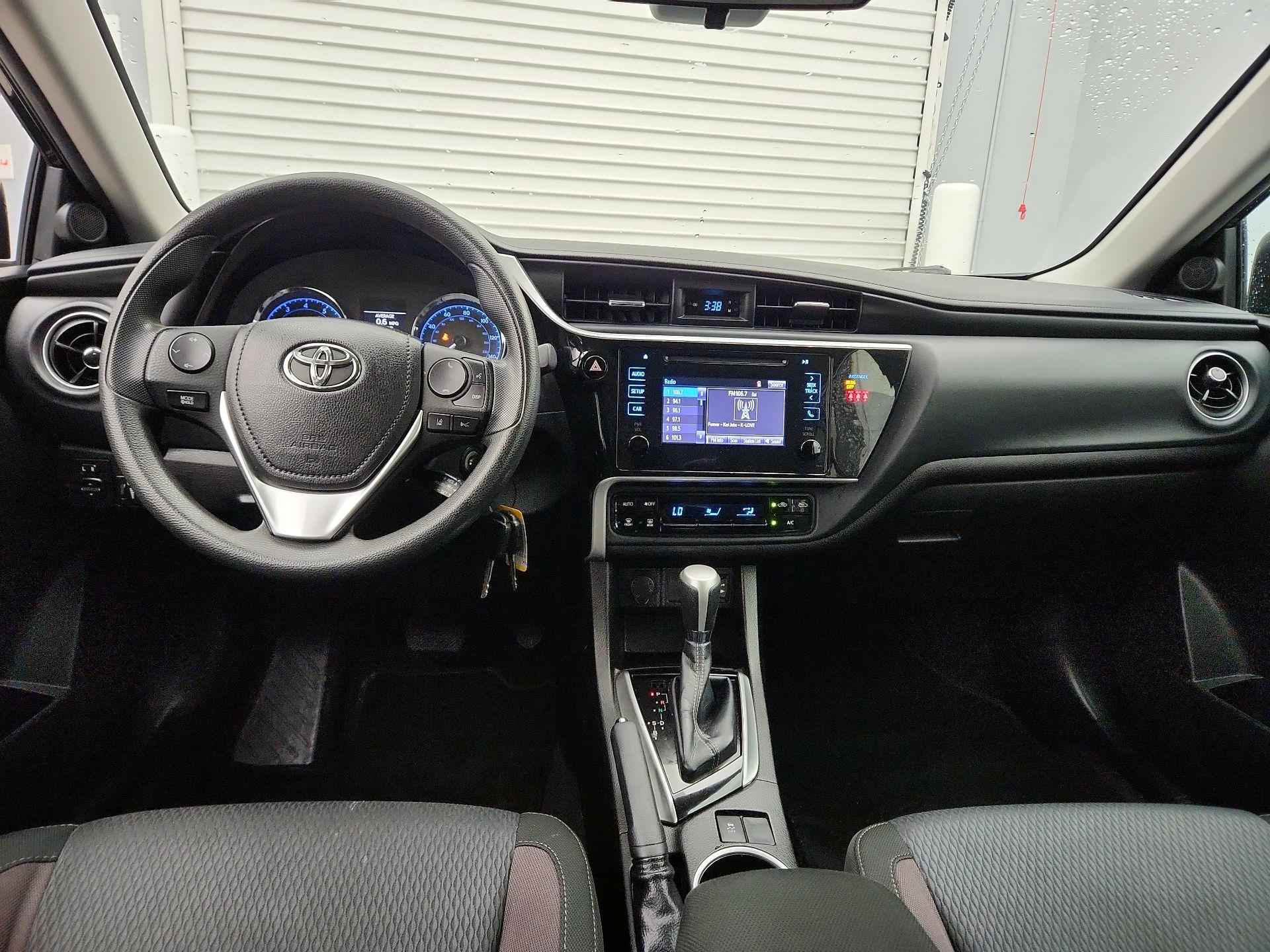 Thumbnail: 2018 Toyota Corolla - 9