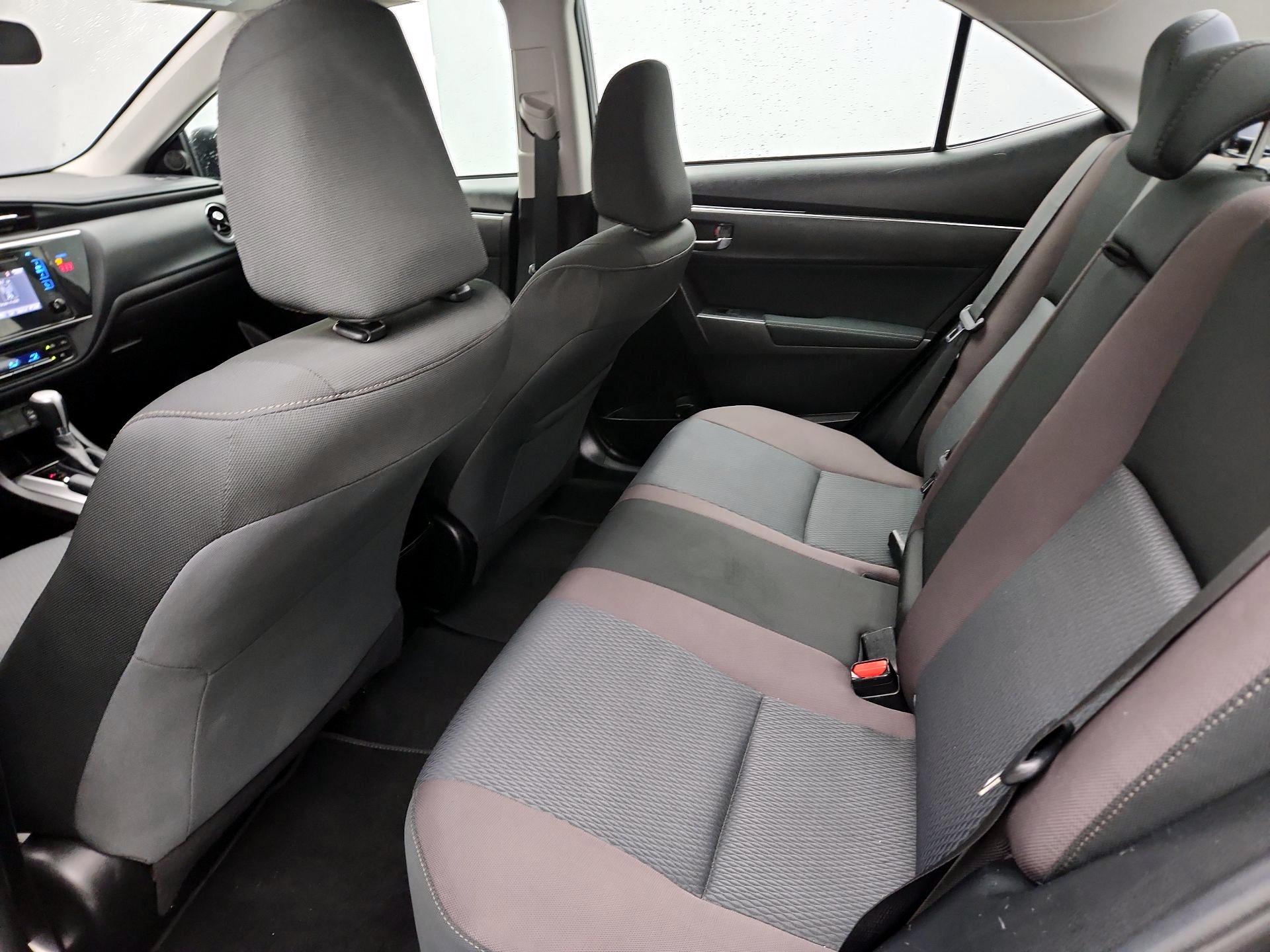 Thumbnail: 2018 Toyota Corolla - 19