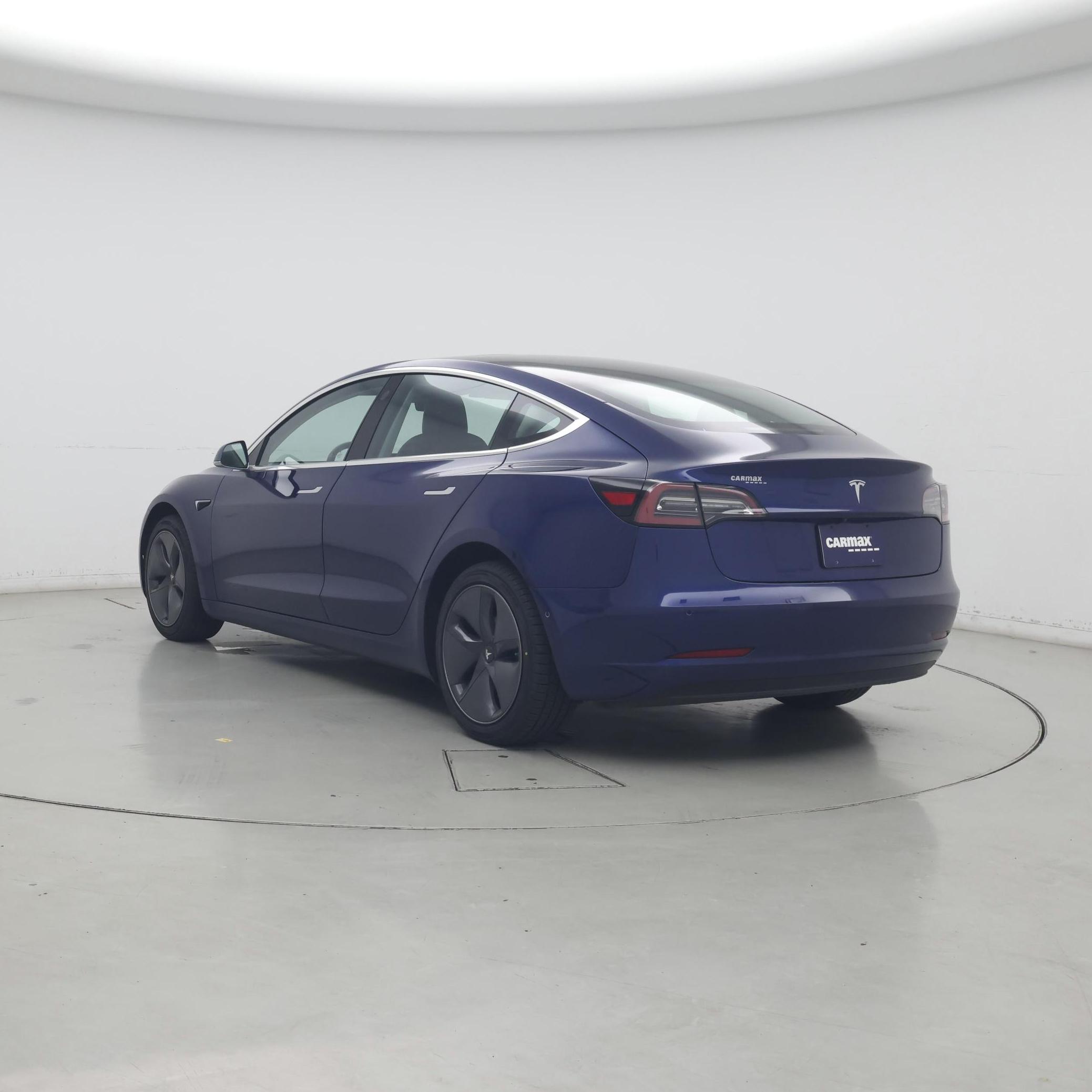 Thumbnail: 2019 Tesla Model 3 - 2