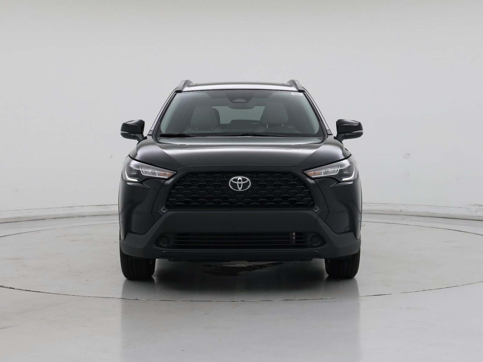 2025 Toyota Corolla Cross LE - Photo 6